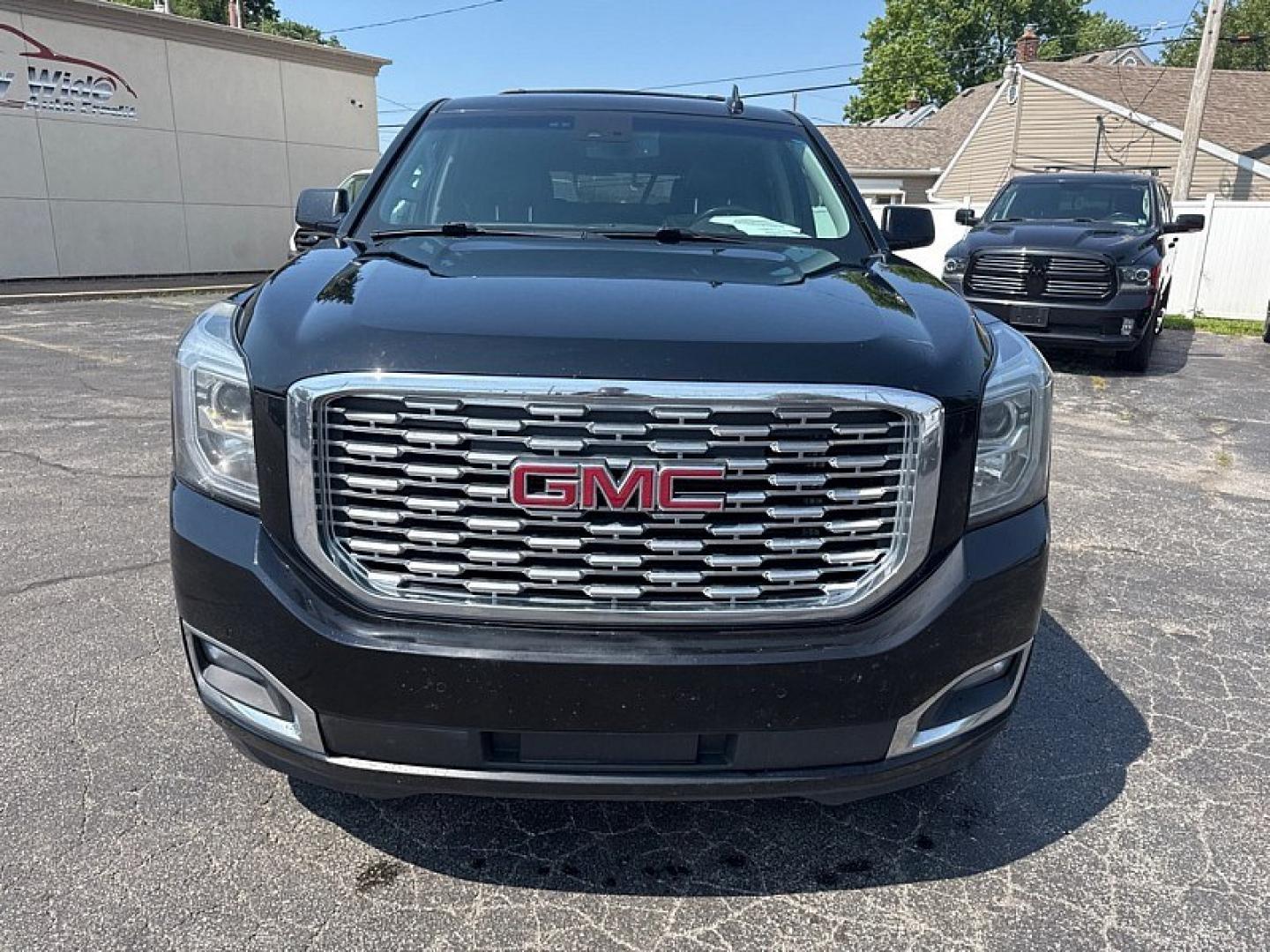 2018 BLACK /BLACK GMC Yukon Denali 4WD (1GKS2CKJ1JR) with an 6.2L V8 OHV 16V engine, 10A transmission, located at 3304 Woodville Road, Northwood, OH, 43619, (419) 210-8019, 41.612694, -83.480743 - Your #1 Destination for Auto Loans and mdash;No Matter Your Credit!At our dealership, we believe everyone deserves the opportunity to drive their dream car and mdash;whether you have good credit, bad credit, or no credit at all. With a wide selection of hundreds of cars, trucks, and SUVs, you'll fin- Photo#7