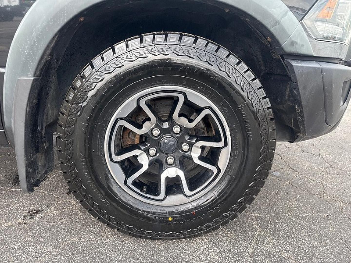 2016 BLACK /BLACK RAM 1500 Rebel Crew Cab SWB 4WD (1C6RR7YT8GS) with an 5.7L V8 OHV 16V engine, 6A transmission, located at 3304 Woodville Road, Northwood, OH, 43619, (419) 210-8019, 41.612694, -83.480743 - Your #1 Destination for Auto Loans and mdash;No Matter Your Credit!At our dealership, we believe everyone deserves the opportunity to drive their dream car and mdash;whether you have good credit, bad credit, or no credit at all. With a wide selection of hundreds of cars, trucks, and SUVs, you'll fin- Photo#16