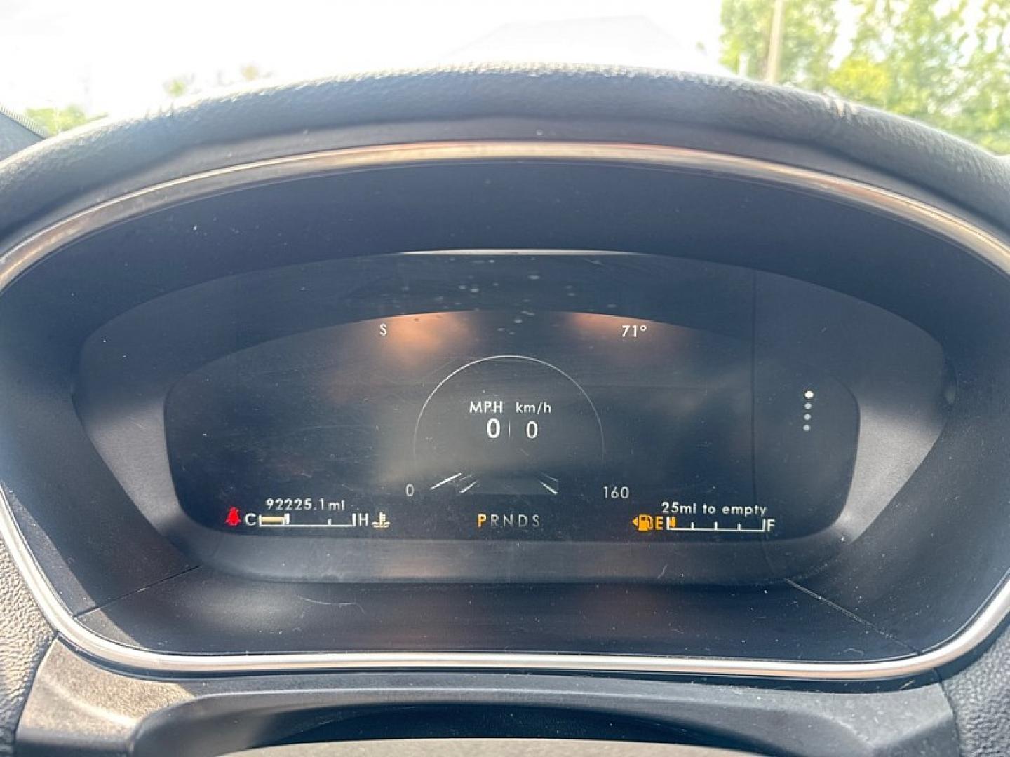 2020 SILVER /BLACK Lincoln Nautilus Reserve AWD (2LMPJ8K98LB) with an 2.0L L4 DOHC 16V engine, 6A transmission, located at 3304 Woodville Road, Northwood, OH, 43619, (419) 210-8019, 41.612694, -83.480743- Photo#18