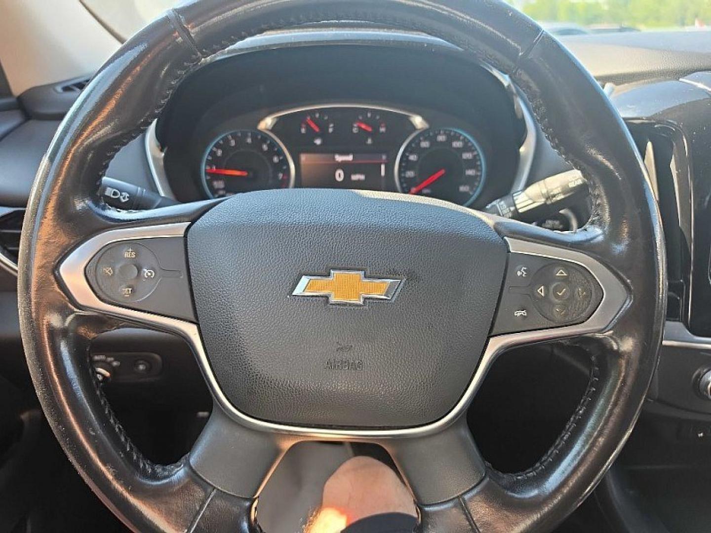 2021 WHITE /BLACK Chevrolet Traverse LT Feather AWD (1GNEVHKW3MJ) with an 3.6L V6 DOHC 24V engine, 9A transmission, located at 3304 Woodville Road, Northwood, OH, 43619, (419) 210-8019, 41.612694, -83.480743 - Your #1 Destination for Auto Loans and mdash;No Matter Your Credit!At our dealership, we believe everyone deserves the opportunity to drive their dream car and mdash;whether you have good credit, bad credit, or no credit at all. With a wide selection of hundreds of cars, trucks, and SUVs, you'll fin- Photo#21