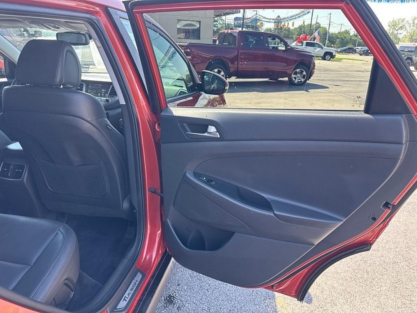 2016 RED /BLACK Hyundai Tucson Eco AWD (KM8J3CA26GU) with an 1.6L L4 DOHC 16V engine, 7A transmission, located at 3304 Woodville Road, Northwood, OH, 43619, (419) 210-8019, 41.612694, -83.480743 - Your #1 Destination for Auto Loans and mdash;No Matter Your Credit!At our dealership, we believe everyone deserves the opportunity to drive their dream car and mdash;whether you have good credit, bad credit, or no credit at all. With a wide selection of hundreds of cars, trucks, and SUVs, you'll fin- Photo#13