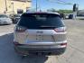 2022 SILVER /BLACK Jeep Cherokee Latitude 4WD (1C4PJMCX5ND) with an 3.2L V6 DOHC 24V engine, 9A transmission, located at 3304 Woodville Road, Northwood, OH, 43619, (419) 210-8019, 41.612694, -83.480743 - Your #1 Destination for Auto Loans and mdash;No Matter Your Credit!At our dealership, we believe everyone deserves the opportunity to drive their dream car and mdash;whether you have good credit, bad credit, or no credit at all. With a wide selection of hundreds of cars, trucks, and SUVs, you'll fin- Photo#3