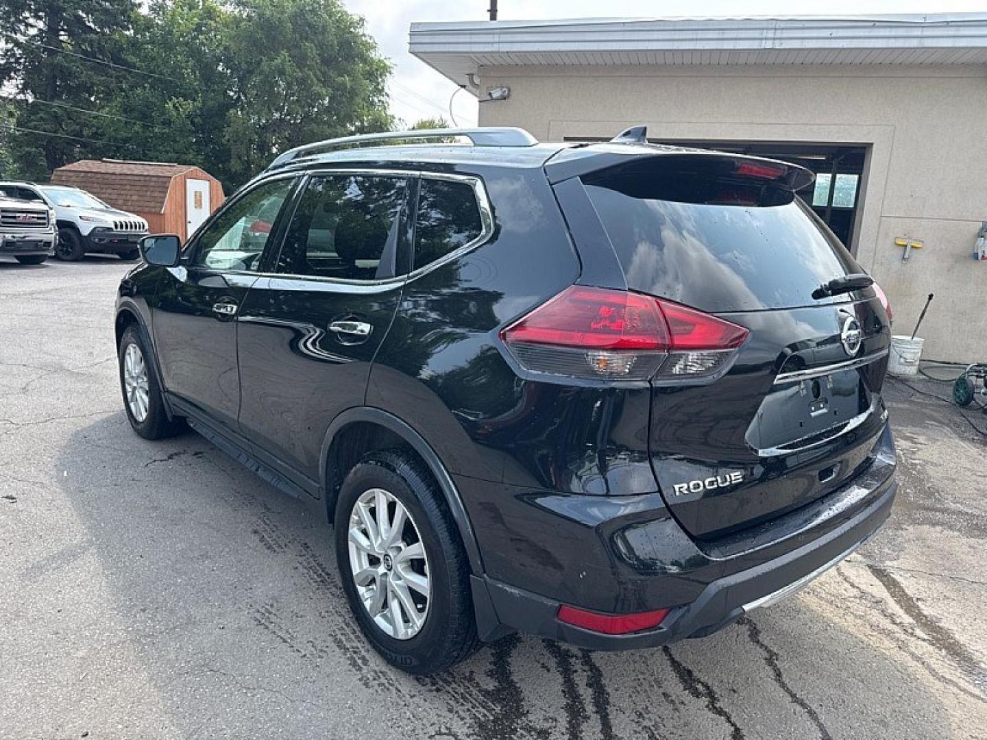 2020 BLACK /BLACK Nissan Rogue S AWD (5N1AT2MV1LC) with an 2.5L L4 DOHC 16V engine, CVT transmission, located at 3304 Woodville Road, Northwood, OH, 43619, (419) 210-8019, 41.612694, -83.480743 - Your #1 Destination for Auto Loans and mdash;No Matter Your Credit!At our dealership, we believe everyone deserves the opportunity to drive their dream car and mdash;whether you have good credit, bad credit, or no credit at all. With a wide selection of hundreds of cars, trucks, and SUVs, you'll fin- Photo#2
