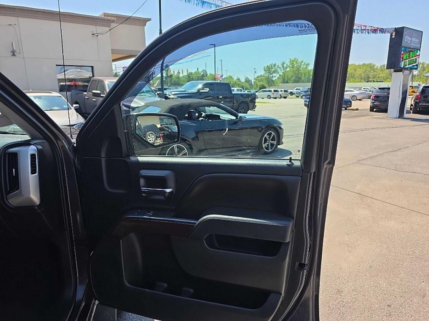 2015 GRAY /GRAY GMC Sierra 1500 SLE Crew Cab Short Box 4WD (3GTU2UEC5FG) with an 5.3L V8 OHV 16V engine, 6-Speed Automatic transmission, located at 3304 Woodville Road, Northwood, OH, 43619, (419) 210-8019, 41.612694, -83.480743 - Your #1 Destination for Auto Loans and mdash;No Matter Your Credit!At our dealership, we believe everyone deserves the opportunity to drive their dream car and mdash;whether you have good credit, bad credit, or no credit at all. With a wide selection of hundreds of cars, trucks, and SUVs, you'll fin- Photo#14