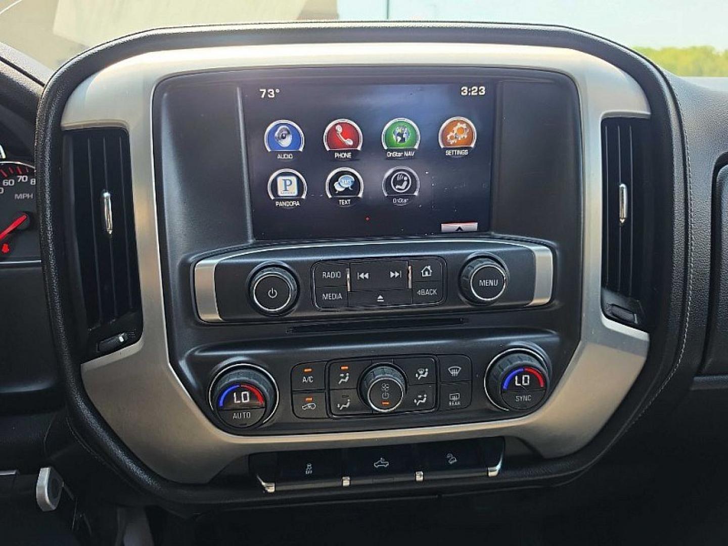 2015 GRAY /GRAY GMC Sierra 1500 SLE Crew Cab Short Box 4WD (3GTU2UEC5FG) with an 5.3L V8 OHV 16V engine, 6-Speed Automatic transmission, located at 3304 Woodville Road, Northwood, OH, 43619, (419) 210-8019, 41.612694, -83.480743 - Your #1 Destination for Auto Loans and mdash;No Matter Your Credit!At our dealership, we believe everyone deserves the opportunity to drive their dream car and mdash;whether you have good credit, bad credit, or no credit at all. With a wide selection of hundreds of cars, trucks, and SUVs, you'll fin- Photo#19