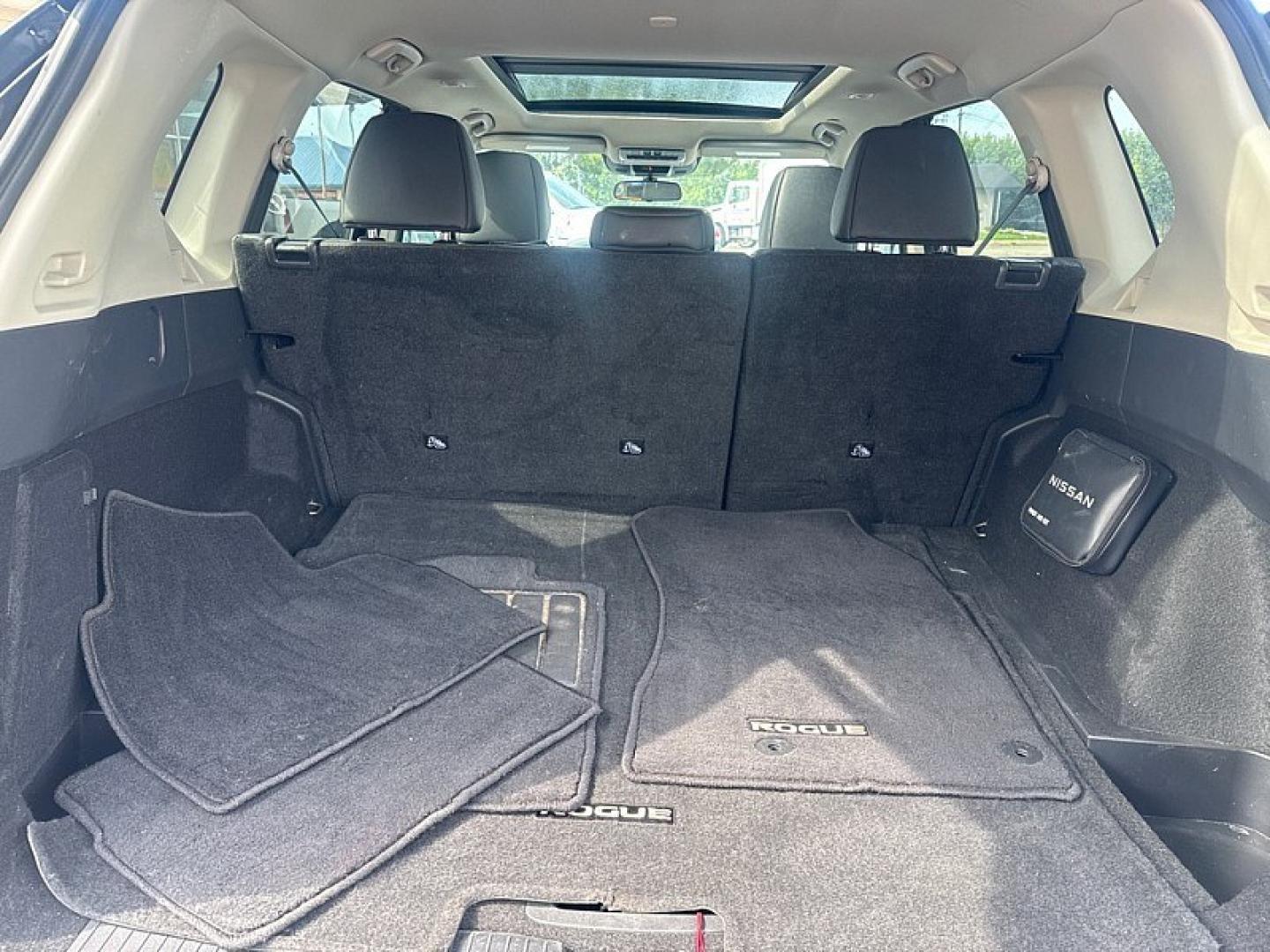 2024 BLACK /BLACK Nissan Rogue SV AWD (5N1BT3BB6RC) with an 2.5L L4 DOHC 16V engine, CVT transmission, located at 3304 Woodville Road, Northwood, OH, 43619, (419) 210-8019, 41.612694, -83.480743 - Your #1 Destination for Auto Loans and mdash;No Matter Your Credit!At our dealership, we believe everyone deserves the opportunity to drive their dream car and mdash;whether you have good credit, bad credit, or no credit at all. With a wide selection of hundreds of cars, trucks, and SUVs, you'll fin- Photo#12