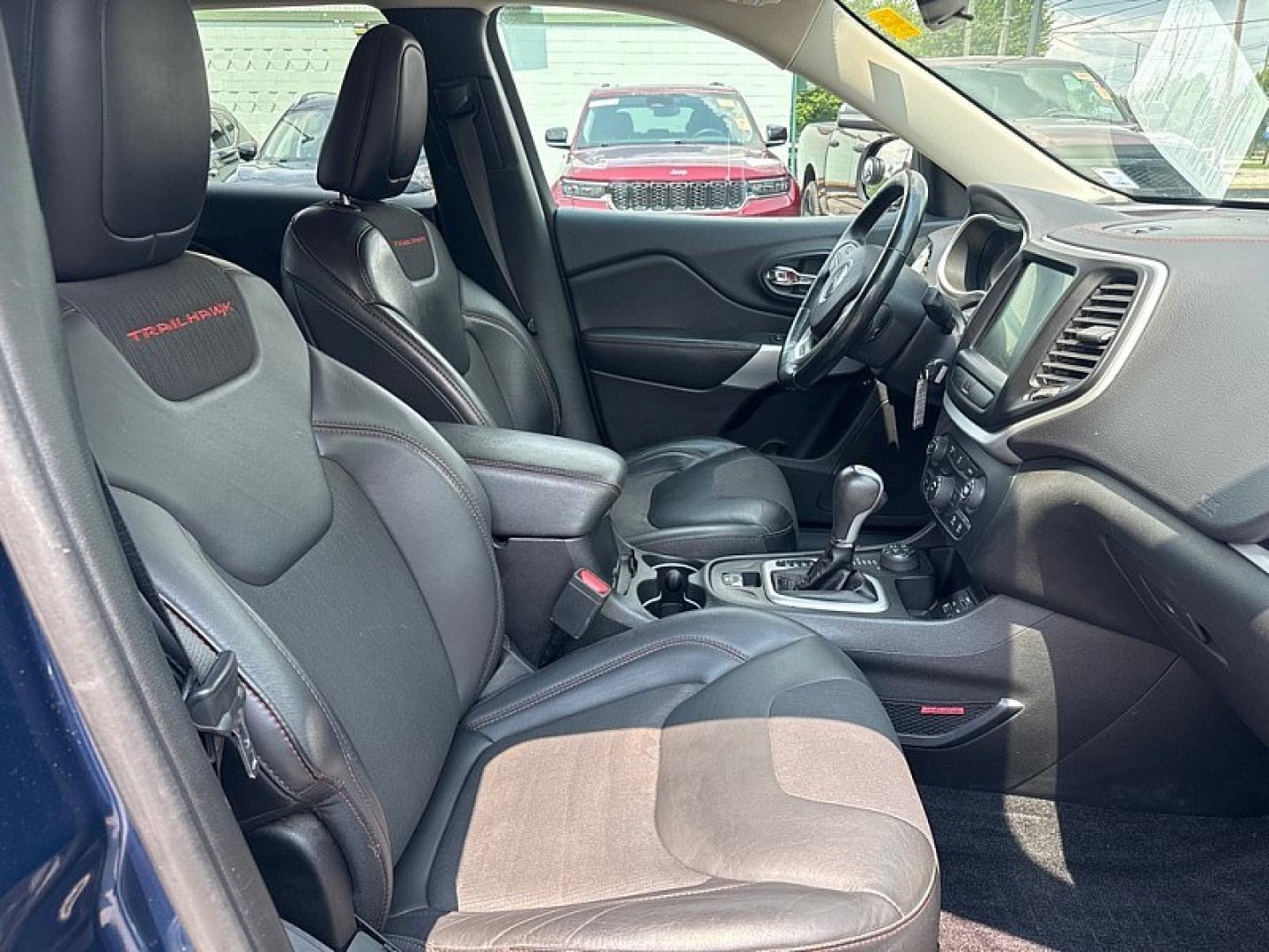 2018 BLUE /BLACK Jeep Cherokee Trailhawk 4WD (1C4PJMBBXJD) with an 2.4L L4 DOHC 16V engine, 9A transmission, located at 3304 Woodville Road, Northwood, OH, 43619, (419) 210-8019, 41.612694, -83.480743 - Your #1 Destination for Auto Loans and mdash;No Matter Your Credit!At our dealership, we believe everyone deserves the opportunity to drive their dream car and mdash;whether you have good credit, bad credit, or no credit at all. With a wide selection of hundreds of cars, trucks, and SUVs, you'll fin- Photo#16