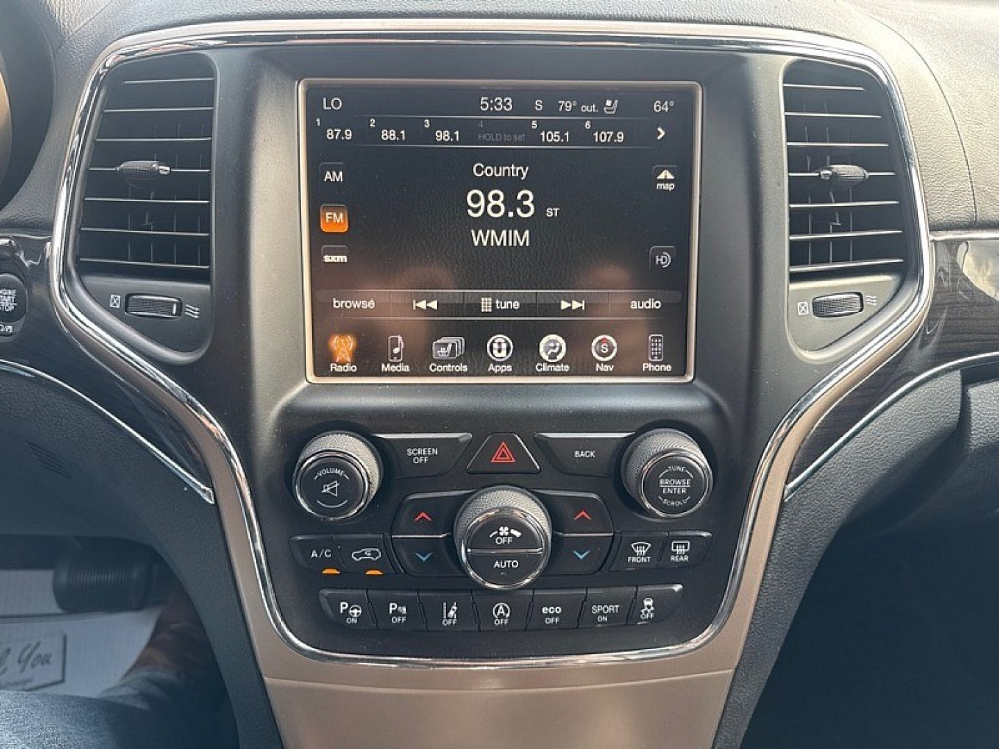 2017 WHITE /BLACK Jeep Grand Cherokee Overland 4WD (1C4RJFCG0HC) with an 3.6L V6 DOHC 24V engine, 8A transmission, located at 3304 Woodville Road, Northwood, OH, 43619, (419) 210-8019, 41.612694, -83.480743 - Your #1 Destination for Auto Loans and mdash;No Matter Your Credit!At our dealership, we believe everyone deserves the opportunity to drive their dream car and mdash;whether you have good credit, bad credit, or no credit at all. With a wide selection of hundreds of cars, trucks, and SUVs, you'll fin- Photo#21