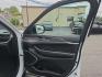 2022 WHITE /BLACK Jeep Grand Cherokee Limited 4WD (1C4RJHBG6N8) with an 3.6L V6 DOHC 24V engine, 8A transmission, located at 3304 Woodville Road, Northwood, OH, 43619, (419) 210-8019, 41.612694, -83.480743 - Your #1 Destination for Auto Loans and mdash;No Matter Your Credit!At our dealership, we believe everyone deserves the opportunity to drive their dream car and mdash;whether you have good credit, bad credit, or no credit at all. With a wide selection of hundreds of cars, trucks, and SUVs, you'll fin- Photo#15
