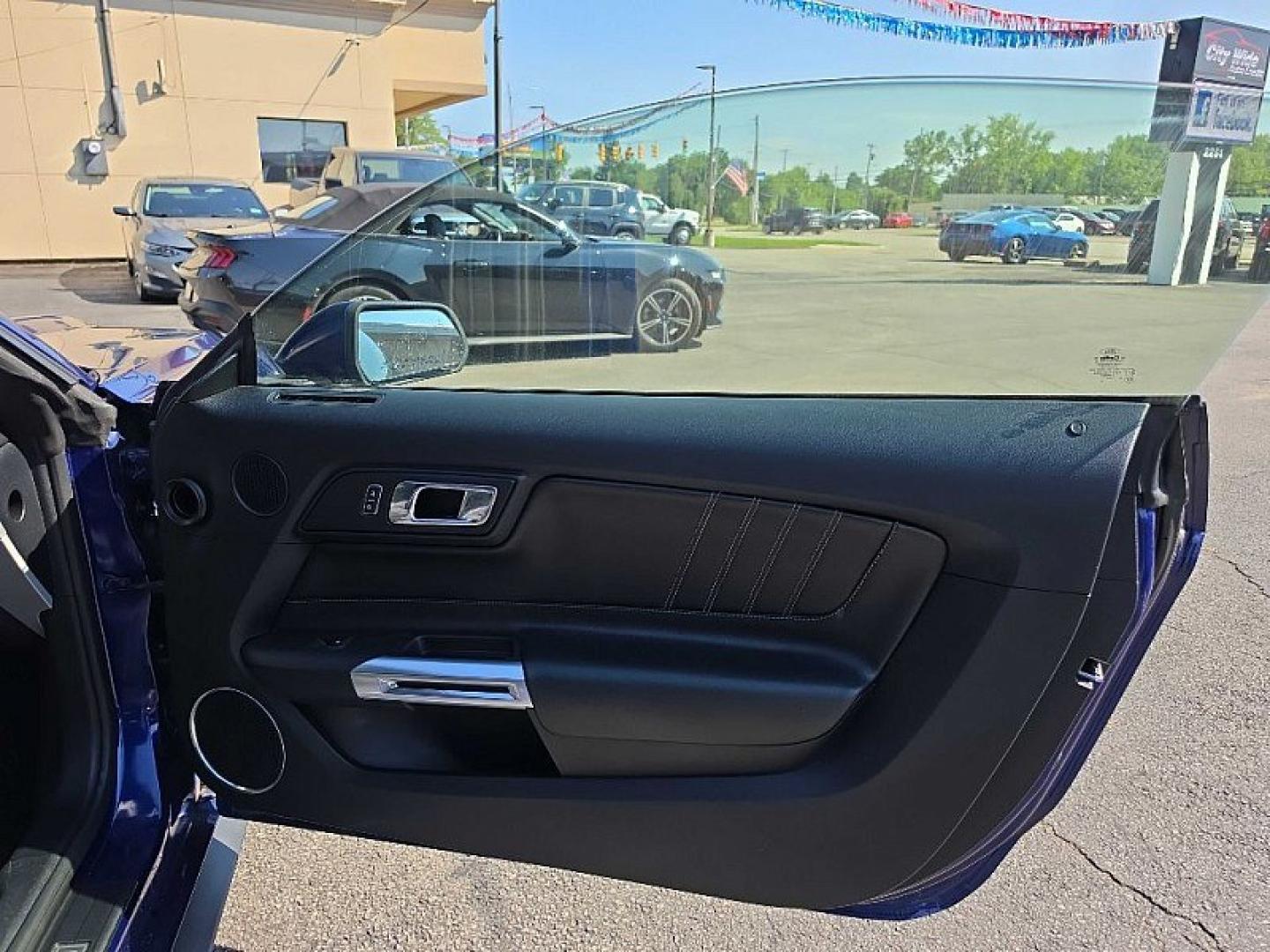 2015 BLUE /BLACK Ford Mustang EcoBoost Coupe (1FA6P8TH0F5) with an 2.3L L4 DOHC 16V engine, Auto 6-Spd SelectShift transmission, located at 3304 Woodville Road, Northwood, OH, 43619, (419) 210-8019, 41.612694, -83.480743- Photo#12