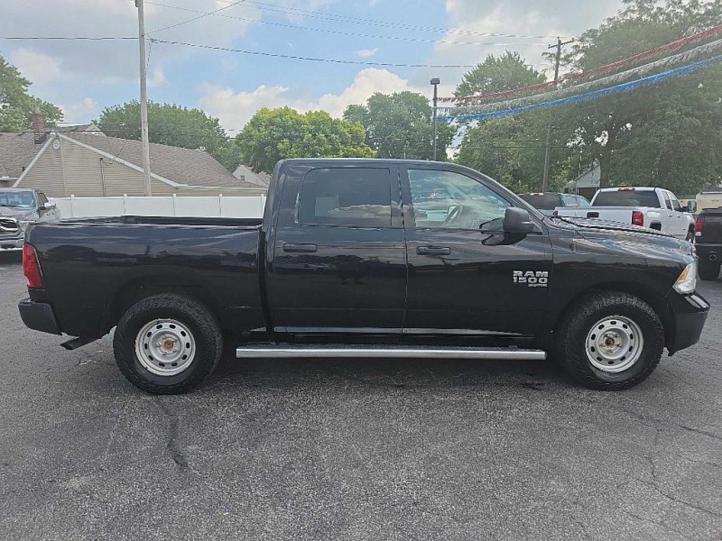 2019 BLACK /BLACK RAM 1500 Tradesman Crew Cab SWB 4WD (1C6RR7KG0KS) with an 3.6L V6 DOHC 24V FFV engine, 8A transmission, located at 3304 Woodville Road, Northwood, OH, 43619, (419) 210-8019, 41.612694, -83.480743 - Your #1 Destination for Auto Loans and mdash;No Matter Your Credit!At our dealership, we believe everyone deserves the opportunity to drive their dream car and mdash;whether you have good credit, bad credit, or no credit at all. With a wide selection of hundreds of cars, trucks, and SUVs, you'll fin- Photo#5