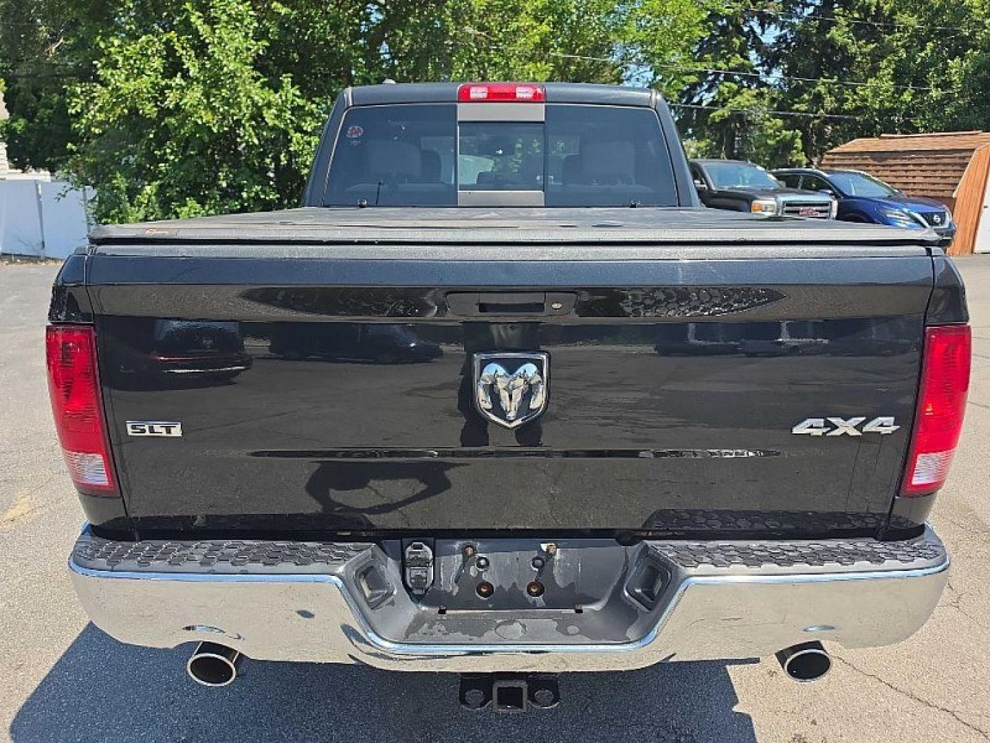 2017 BLACK /GRAY RAM 1500 SLT Crew Cab SWB 4WD (1C6RR7LT0HS) with an 5.7L V8 OHV 16V engine, 8A transmission, located at 3304 Woodville Road, Northwood, OH, 43619, (419) 210-8019, 41.612694, -83.480743 - Your #1 Destination for Auto Loans and mdash;No Matter Your Credit!At our dealership, we believe everyone deserves the opportunity to drive their dream car and mdash;whether you have good credit, bad credit, or no credit at all. With a wide selection of hundreds of cars, trucks, and SUVs, you'll fin- Photo#3