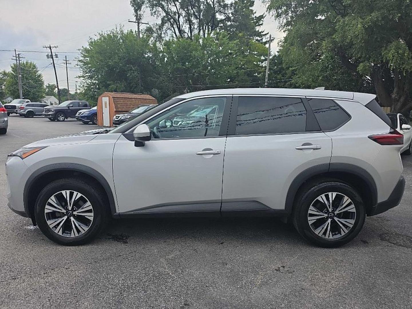 2023 SILVER /BLACK / BEIGE Nissan Rogue SV AWD (5N1BT3BB5PC) with an 2.5L L4 DOHC 16V engine, CVT transmission, located at 3304 Woodville Road, Northwood, OH, 43619, (419) 210-8019, 41.612694, -83.480743 - Your #1 Destination for Auto Loans and mdash;No Matter Your Credit!At our dealership, we believe everyone deserves the opportunity to drive their dream car and mdash;whether you have good credit, bad credit, or no credit at all. With a wide selection of hundreds of cars, trucks, and SUVs, you'll fin- Photo#1