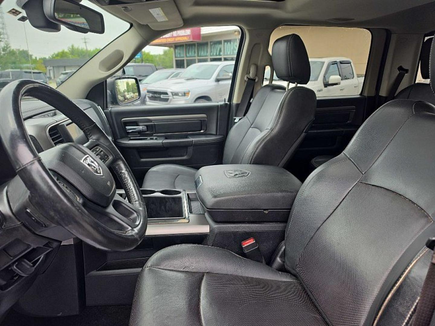 2014 BLACK /BLACK RAM 1500 Sport Crew Cab SWB 4WD (1C6RR7MT2ES) with an 5.7L V8 OHV 16V engine, 6-Speed Automatic transmission, located at 3304 Woodville Road, Northwood, OH, 43619, (419) 210-8019, 41.612694, -83.480743- Photo#9
