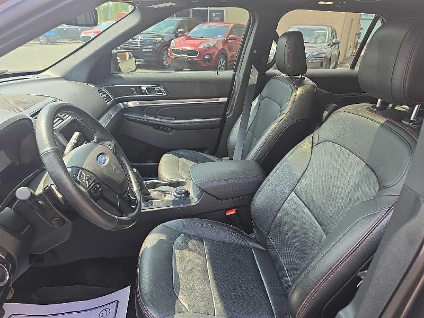 2018 GRAY /BLACK Ford Explorer Sport 4WD (1FM5K8GT5JG) with an 3.5L V6 DOHC 24V engine, 6A transmission, located at 3304 Woodville Road, Northwood, OH, 43619, (419) 210-8019, 41.612694, -83.480743 - Your #1 Destination for Auto Loans and mdash;No Matter Your Credit!At our dealership, we believe everyone deserves the opportunity to drive their dream car and mdash;whether you have good credit, bad credit, or no credit at all. With a wide selection of hundreds of cars, trucks, and SUVs, you'll fin- Photo#9