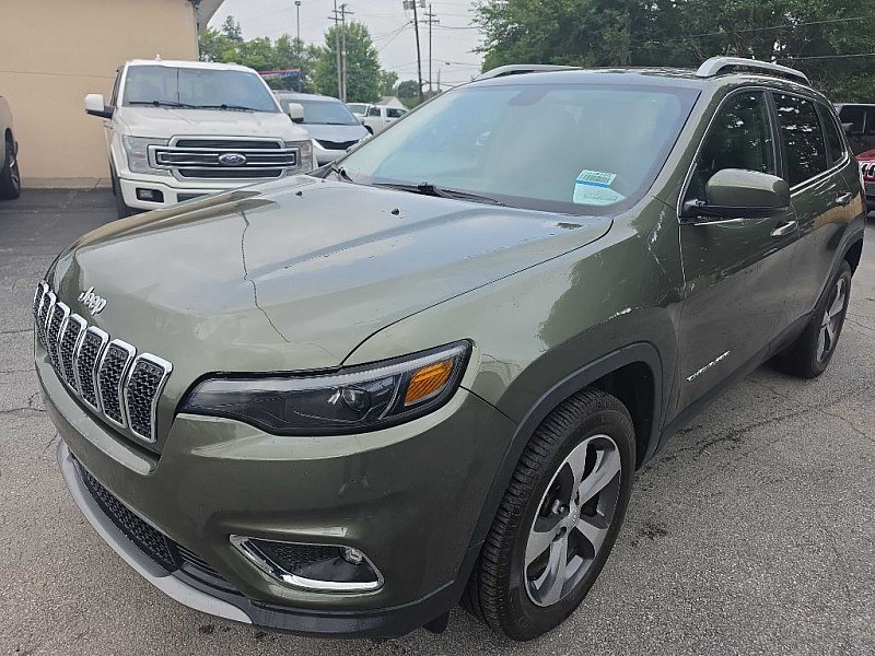 photo of 2019 Jeep Cherokee Limited 4WD