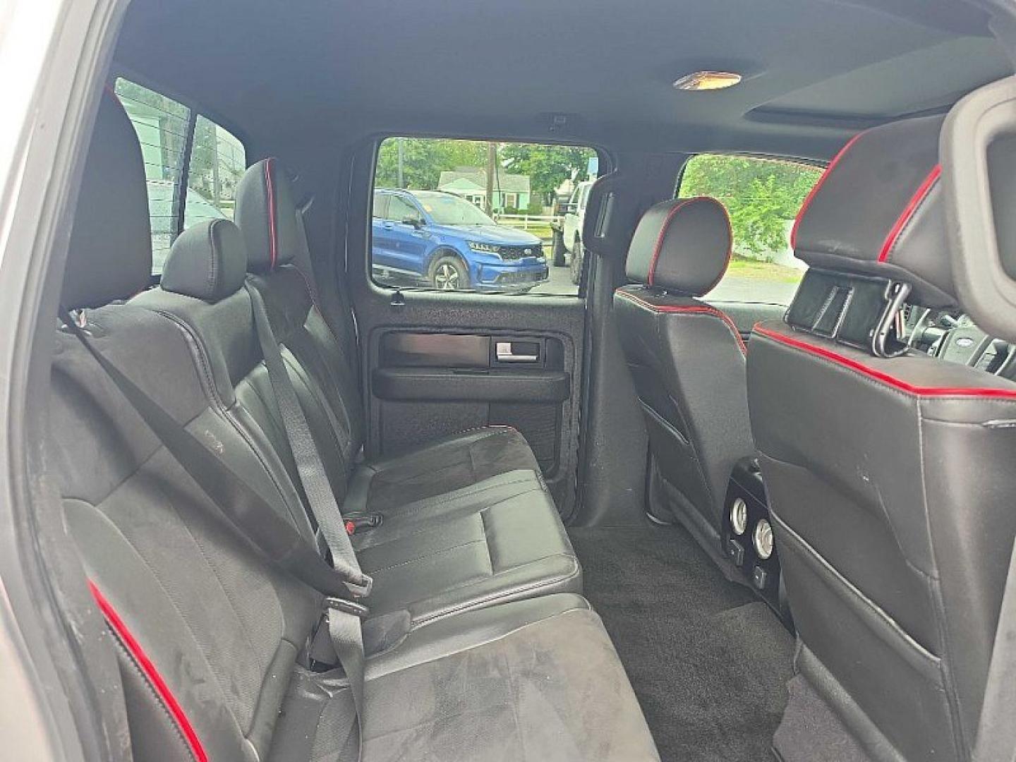 2014 SILVER /BLACK Ford F-150 FX4 SuperCrew 5.5-ft. Bed 4WD (1FTFW1ET3EF) with an 3.5L V6 TURBO engine, 6A transmission, located at 3304 Woodville Road, Northwood, OH, 43619, (419) 210-8019, 41.612694, -83.480743 - Your #1 Destination for Auto Loans and mdash;No Matter Your Credit!At our dealership, we believe everyone deserves the opportunity to drive their dream car and mdash;whether you have good credit, bad credit, or no credit at all. With a wide selection of hundreds of cars, trucks, and SUVs, you'll fin- Photo#14