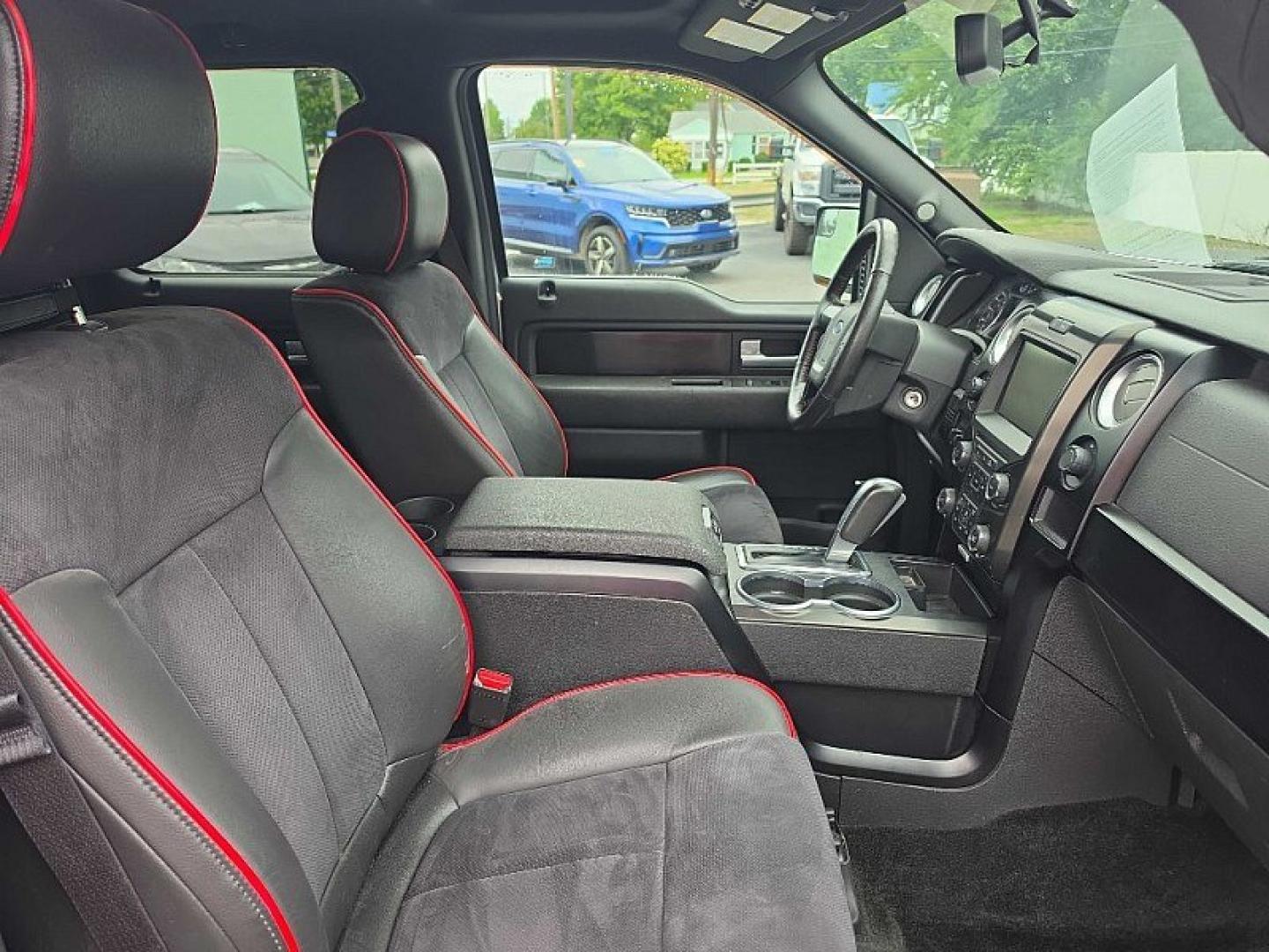 2014 SILVER /BLACK Ford F-150 FX4 SuperCrew 5.5-ft. Bed 4WD (1FTFW1ET3EF) with an 3.5L V6 TURBO engine, 6A transmission, located at 3304 Woodville Road, Northwood, OH, 43619, (419) 210-8019, 41.612694, -83.480743 - Your #1 Destination for Auto Loans and mdash;No Matter Your Credit!At our dealership, we believe everyone deserves the opportunity to drive their dream car and mdash;whether you have good credit, bad credit, or no credit at all. With a wide selection of hundreds of cars, trucks, and SUVs, you'll fin- Photo#16