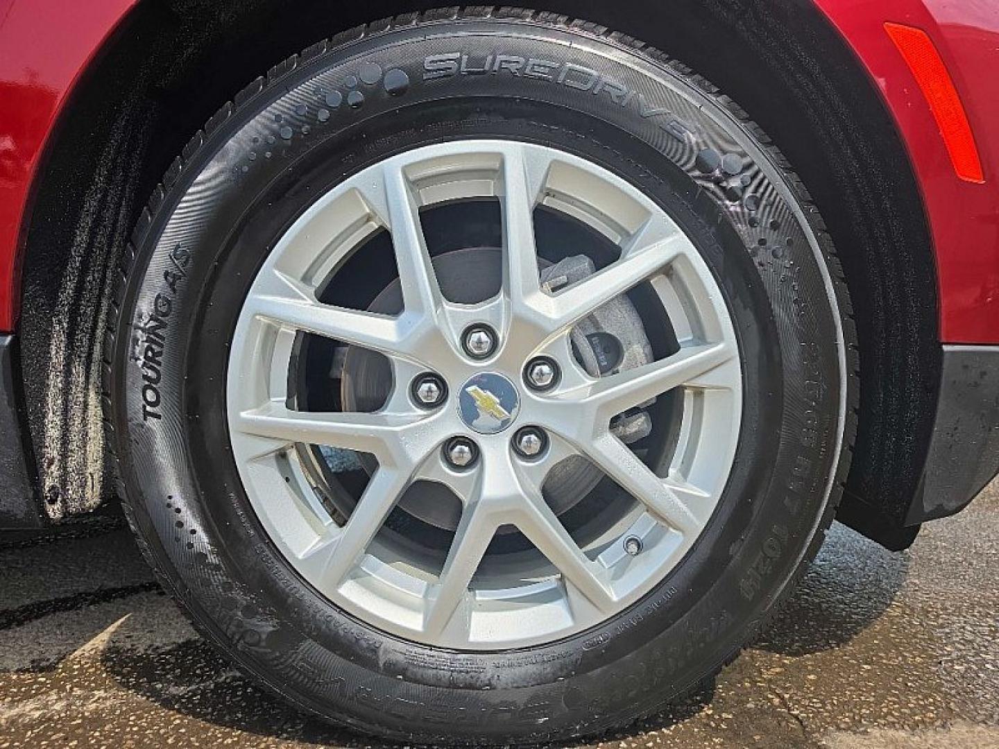 2023 RED /BLACK Chevrolet Equinox LT Fleet 2WD (3GNAXJEG2PS) with an 1.5L L4 DOHC 16V TURBO engine, 6A transmission, located at 3304 Woodville Road, Northwood, OH, 43619, (419) 210-8019, 41.612694, -83.480743 - Your #1 Destination for Auto Loans and mdash;No Matter Your Credit!At our dealership, we believe everyone deserves the opportunity to drive their dream car and mdash;whether you have good credit, bad credit, or no credit at all. With a wide selection of hundreds of cars, trucks, and SUVs, you'll fin- Photo#17