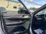2021 SILVER Jeep Grand Cherokee Limited 4WD (1C4RJKBG8M8) with an 3.6L V6 DOHC 24V engine, 8A transmission, located at 3304 Woodville Road, Northwood, OH, 43619, (419) 210-8019, 41.612694, -83.480743 - Your #1 Destination for Auto Loans and mdash;No Matter Your Credit!At our dealership, we believe everyone deserves the opportunity to drive their dream car and mdash;whether you have good credit, bad credit, or no credit at all. With a wide selection of hundreds of cars, trucks, and SUVs, you'll fin- Photo#8