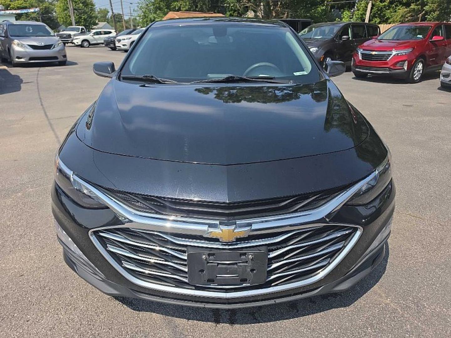 2019 BLACK /BLACK Chevrolet Malibu LT (1G1ZD5ST2KF) with an 1.5L L4 DOHC 16V engine, 6A transmission, located at 3304 Woodville Road, Northwood, OH, 43619, (419) 210-8019, 41.612694, -83.480743 - Your #1 Destination for Auto Loans and mdash;No Matter Your Credit!At our dealership, we believe everyone deserves the opportunity to drive their dream car and mdash;whether you have good credit, bad credit, or no credit at all. With a wide selection of hundreds of cars, trucks, and SUVs, you'll fin- Photo#7