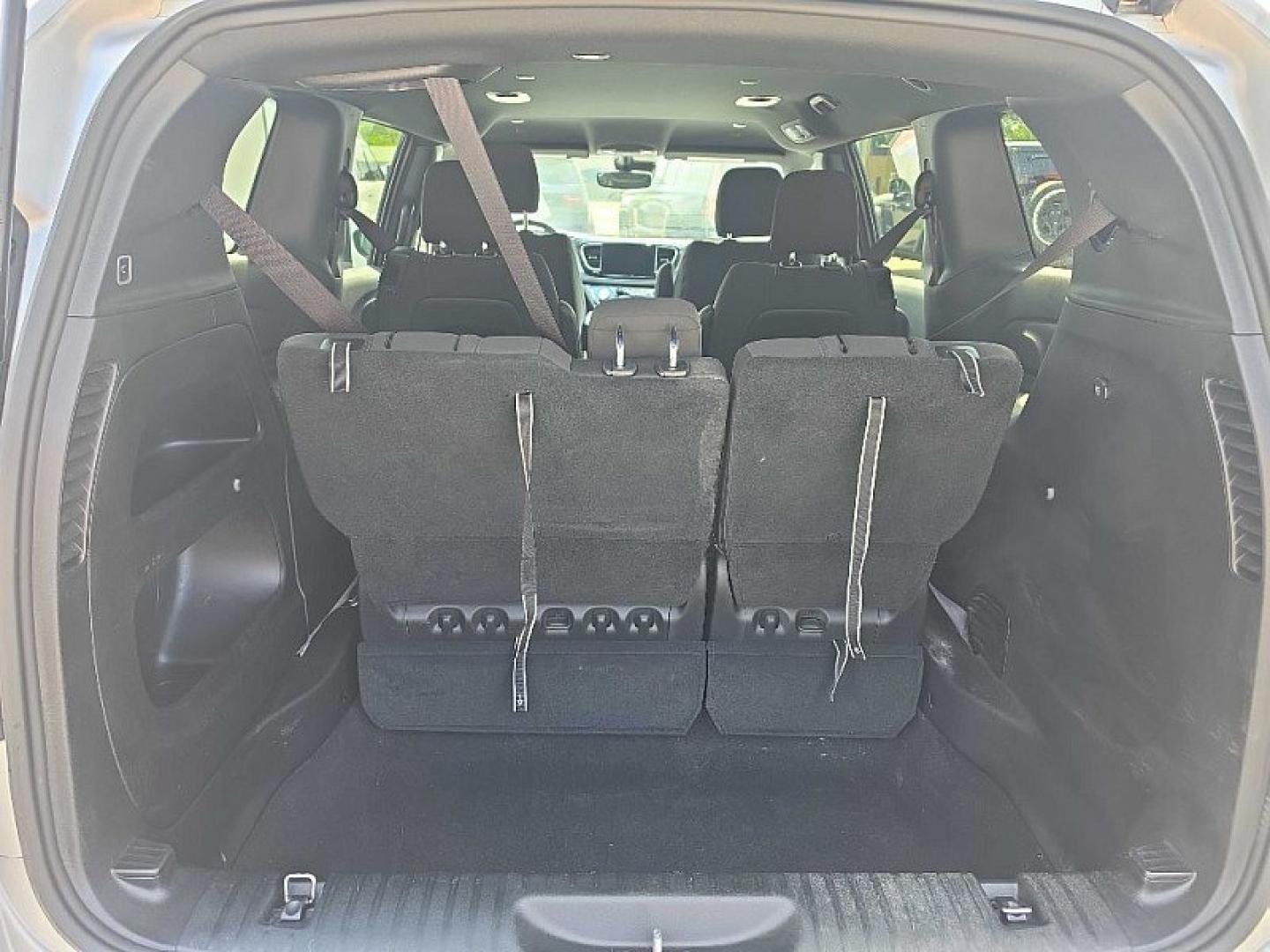 2023 SILVER /BLACK Chrysler Pacifica Touring (2C4RC1FG1PR) with an 3.6L V6 DOHC 24V engine, 9A transmission, located at 3304 Woodville Road, Northwood, OH, 43619, (419) 210-8019, 41.612694, -83.480743 - Your #1 Destination for Auto Loans and mdash;No Matter Your Credit!At our dealership, we believe everyone deserves the opportunity to drive their dream car and mdash;whether you have good credit, bad credit, or no credit at all. With a wide selection of hundreds of cars, trucks, and SUVs, you'll fin- Photo#13