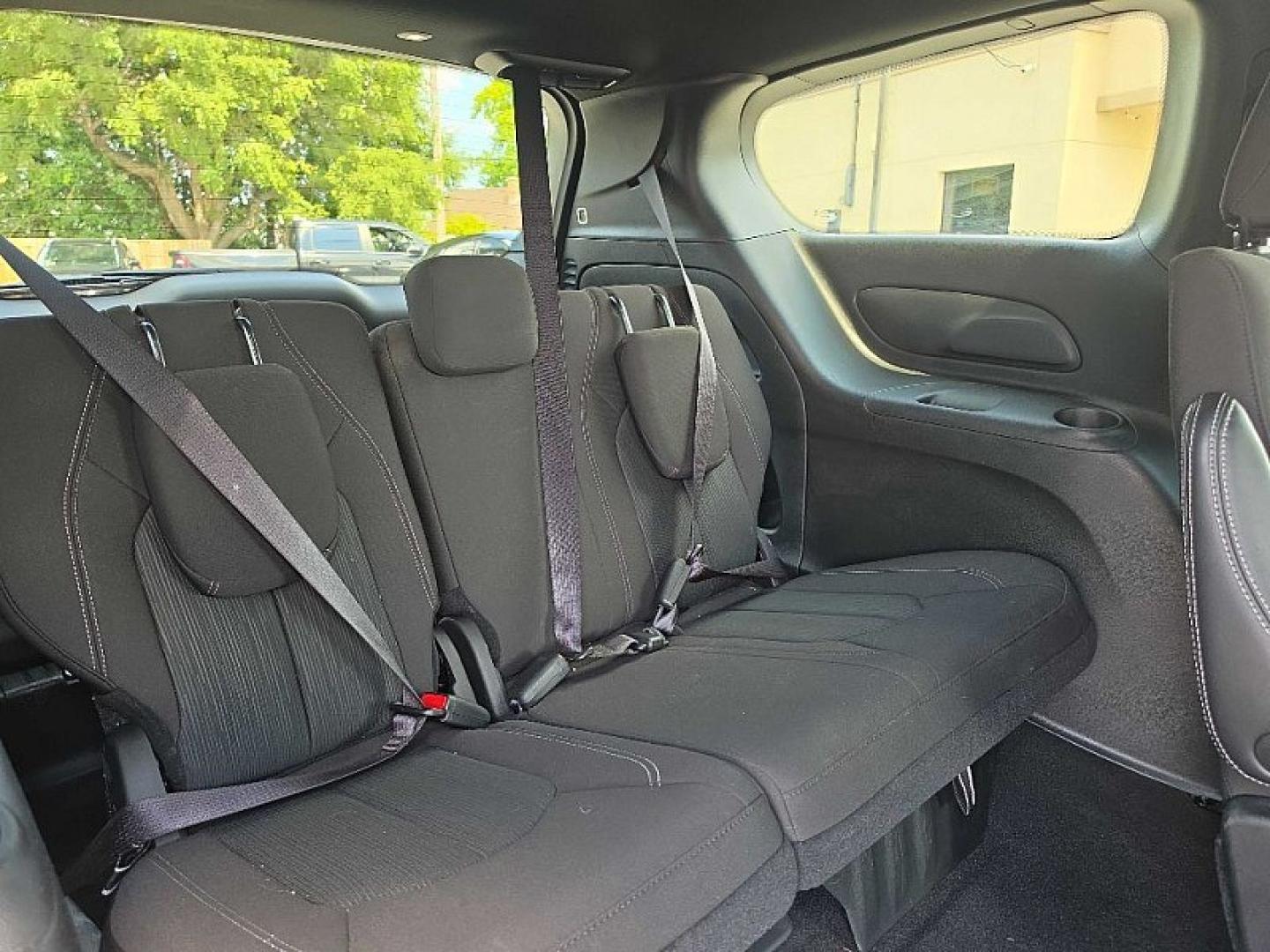 2023 SILVER /BLACK Chrysler Pacifica Touring (2C4RC1FG1PR) with an 3.6L V6 DOHC 24V engine, 9A transmission, located at 3304 Woodville Road, Northwood, OH, 43619, (419) 210-8019, 41.612694, -83.480743 - Your #1 Destination for Auto Loans and mdash;No Matter Your Credit!At our dealership, we believe everyone deserves the opportunity to drive their dream car and mdash;whether you have good credit, bad credit, or no credit at all. With a wide selection of hundreds of cars, trucks, and SUVs, you'll fin- Photo#14