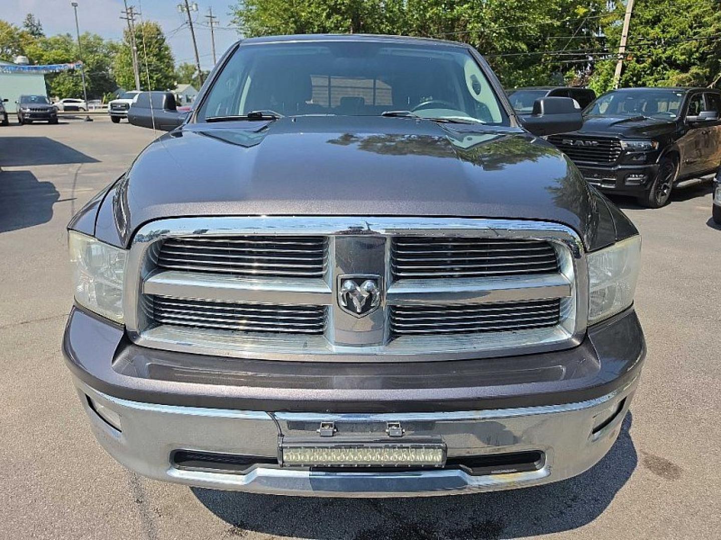 2017 GRAY /GRAY RAM 1500 SLT Quad Cab 4WD (1C6RR7GT7HS) with an 5.7L V8 OHV 16V engine, 8A transmission, located at 3304 Woodville Road, Northwood, OH, 43619, (419) 210-8019, 41.612694, -83.480743- Photo#7