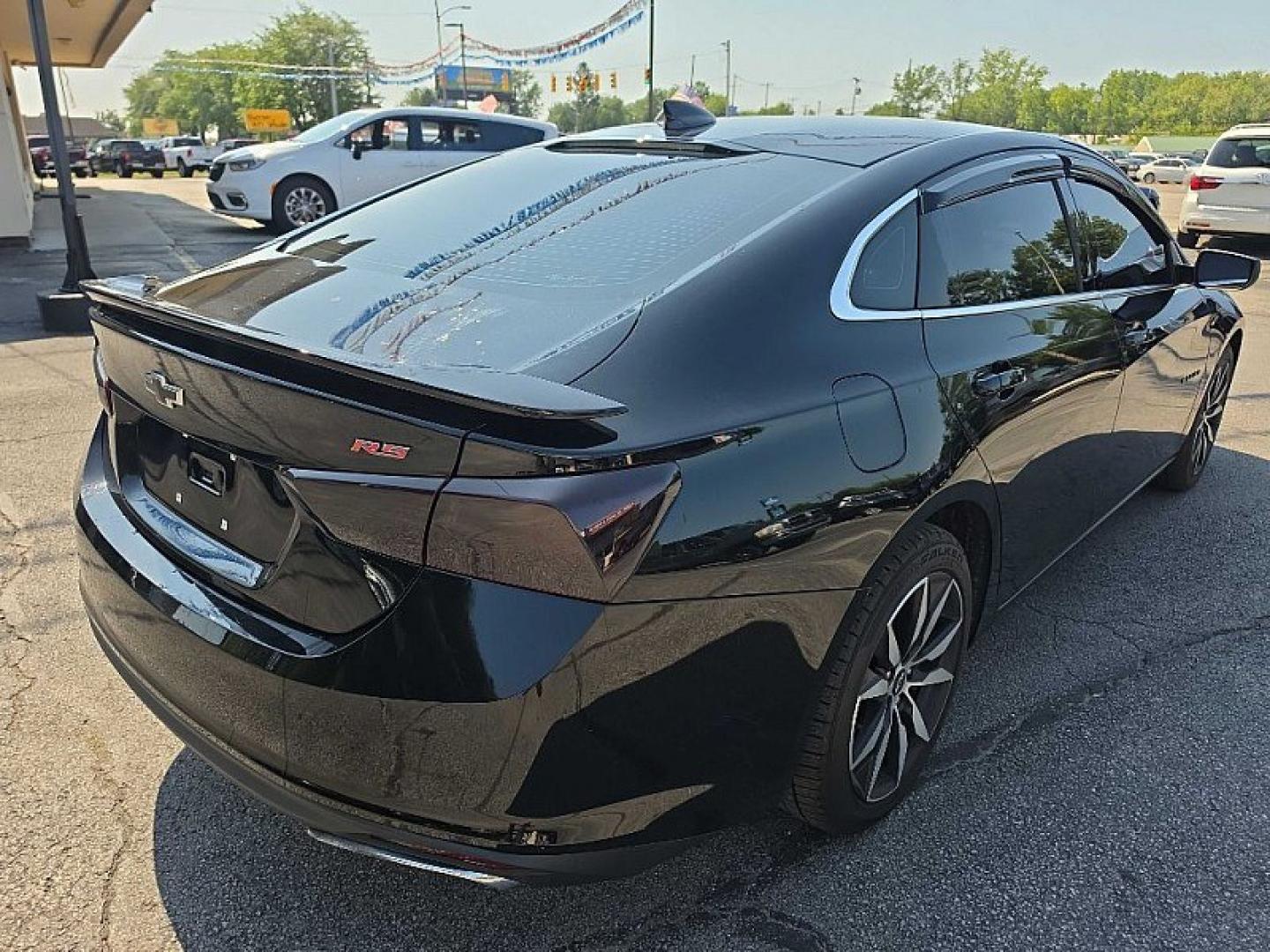 2020 BLACK /BLACK Chevrolet Malibu RS (1G1ZG5ST3LF) with an 1.5L L4 DOHC 16V engine, 6A transmission, located at 3304 Woodville Road, Northwood, OH, 43619, (419) 210-8019, 41.612694, -83.480743 - Your #1 Destination for Auto Loans and mdash;No Matter Your Credit!At our dealership, we believe everyone deserves the opportunity to drive their dream car and mdash;whether you have good credit, bad credit, or no credit at all. With a wide selection of hundreds of cars, trucks, and SUVs, you'll fin- Photo#4