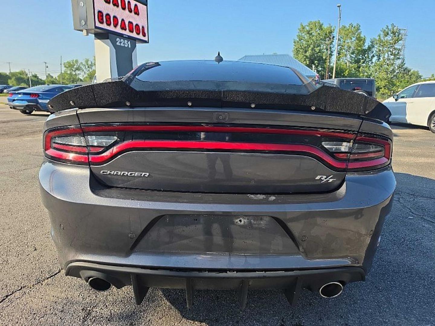 2021 GRAY /BLACK Dodge Charger R/T (2C3CDXCT9MH) with an 5.7L V8 OHV 16V engine, 8A transmission, located at 3304 Woodville Road, Northwood, OH, 43619, (419) 210-8019, 41.612694, -83.480743 - Your #1 Destination for Auto Loans and mdash;No Matter Your Credit!At our dealership, we believe everyone deserves the opportunity to drive their dream car and mdash;whether you have good credit, bad credit, or no credit at all. With a wide selection of hundreds of cars, trucks, and SUVs, you'll fin- Photo#3