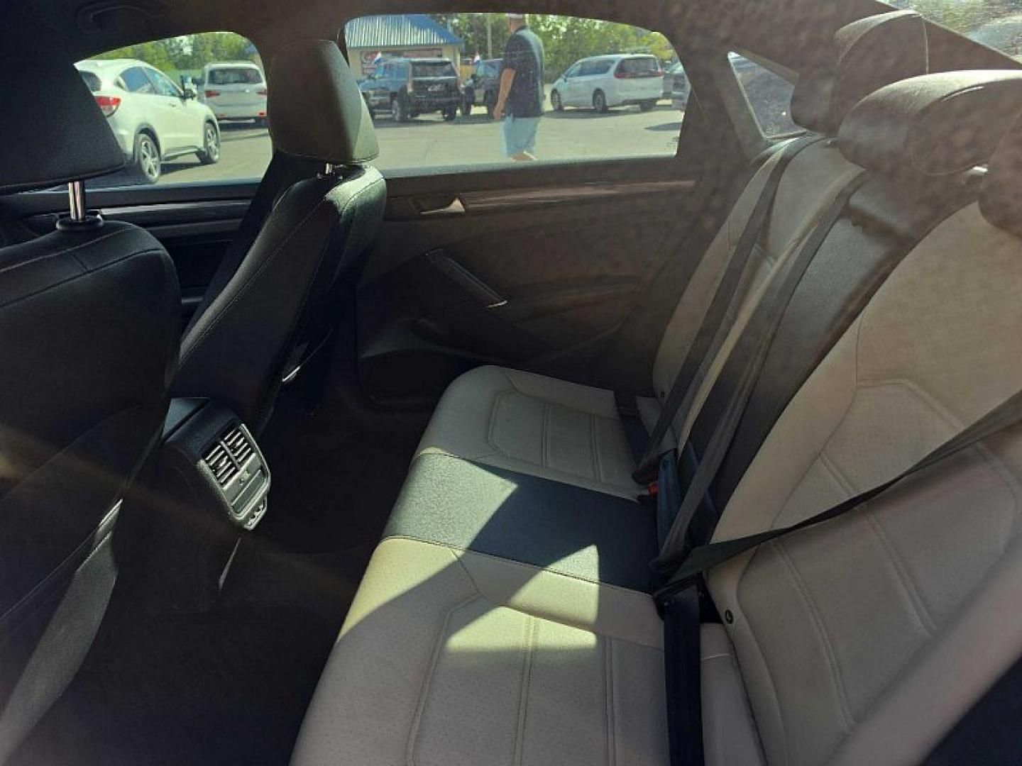 2022 BLUE /GRAY Volkswagen Passat R-Line (1VWMA7A3XNC) with an 2.0L L4 DOHC 16V engine, 6A transmission, located at 3304 Woodville Road, Northwood, OH, 43619, (419) 210-8019, 41.612694, -83.480743 - Your #1 Destination for Auto Loans and mdash;No Matter Your Credit!At our dealership, we believe everyone deserves the opportunity to drive their dream car and mdash;whether you have good credit, bad credit, or no credit at all. With a wide selection of hundreds of cars, trucks, and SUVs, you'll fin- Photo#11