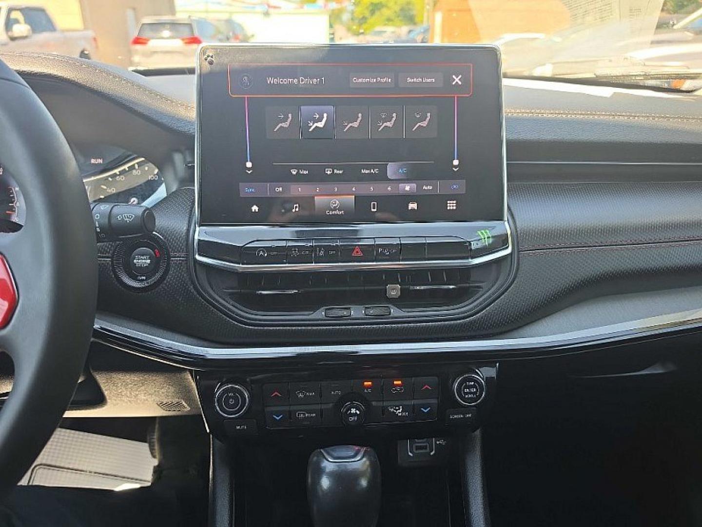 2022 BLACK /BLACK Jeep Compass Trailhawk 4WD (3C4NJDDB0NT) with an 2.4L L4 DOHC 16V engine, 9A transmission, located at 3304 Woodville Road, Northwood, OH, 43619, (419) 210-8019, 41.612694, -83.480743 - Your #1 Destination for Auto Loans and mdash;No Matter Your Credit!At our dealership, we believe everyone deserves the opportunity to drive their dream car and mdash;whether you have good credit, bad credit, or no credit at all. With a wide selection of hundreds of cars, trucks, and SUVs, you'll fin- Photo#22