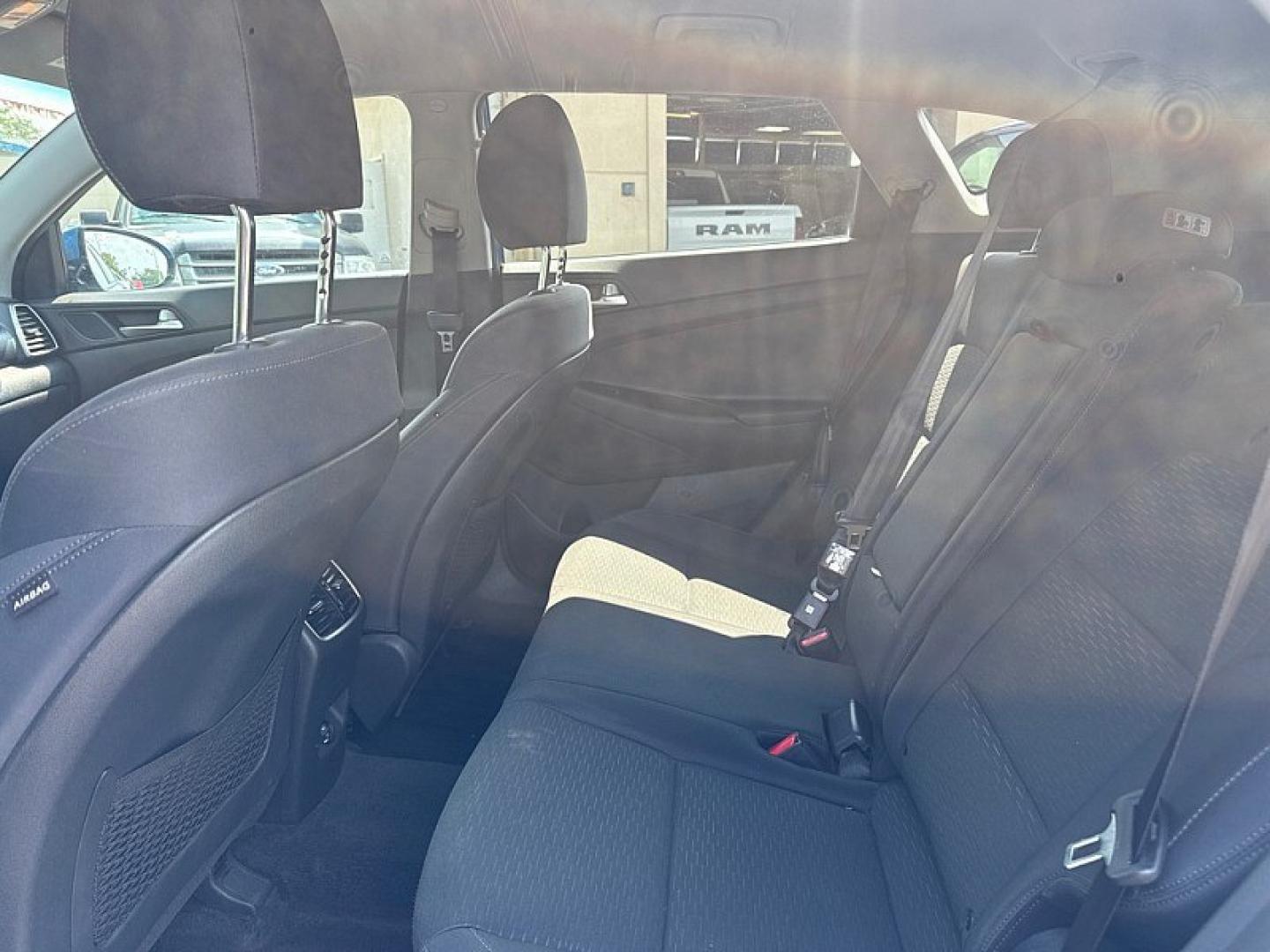 2019 BLUE /BLACK Hyundai Tucson Limited AWD (KM8J3CAL3KU) with an 2.4L L4 DOHC 16V engine, 6A transmission, located at 3304 Woodville Road, Northwood, OH, 43619, (419) 210-8019, 41.612694, -83.480743 - Your #1 Destination for Auto Loans and mdash;No Matter Your Credit!At our dealership, we believe everyone deserves the opportunity to drive their dream car and mdash;whether you have good credit, bad credit, or no credit at all. With a wide selection of hundreds of cars, trucks, and SUVs, you'll fin- Photo#10