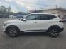 2022 WHITE /BLACK Kia Seltos SX (KNDETCA23N7) with an 1.6L L4 DOHC 16V TURBO engine, CVT transmission, located at 3304 Woodville Road, Northwood, OH, 43619, (419) 210-8019, 41.612694, -83.480743 - Your #1 Destination for Auto Loans and mdash;No Matter Your Credit!At our dealership, we believe everyone deserves the opportunity to drive their dream car and mdash;whether you have good credit, bad credit, or no credit at all. With a wide selection of hundreds of cars, trucks, and SUVs, you'll fin- Photo#1