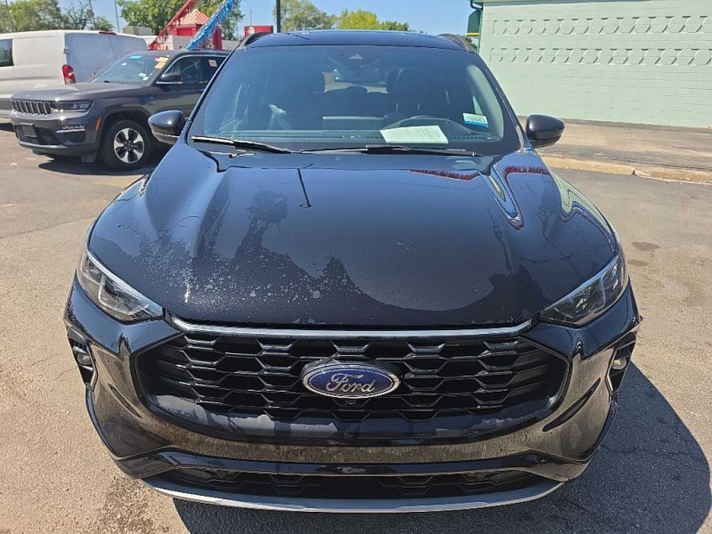 2023 BLACK /BLACK Ford Escape ST-Line Elite Hybrid AWD (1FMCU9PZ1PU) with an 2.5L L4 DOHC 16V HYBRID engine, 8A transmission, located at 3304 Woodville Road, Northwood, OH, 43619, (419) 210-8019, 41.612694, -83.480743 - Your #1 Destination for Auto Loans and mdash;No Matter Your Credit!At our dealership, we believe everyone deserves the opportunity to drive their dream car and mdash;whether you have good credit, bad credit, or no credit at all. With a wide selection of hundreds of cars, trucks, and SUVs, you'll fin- Photo#7