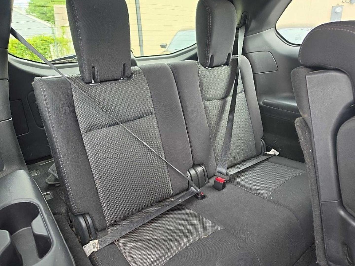 2019 GRAY /BLACK Nissan Pathfinder S 4WD (5N1DR2MM5KC) with an 3.5L V6 DOHC 24V engine, CVT transmission, located at 3304 Woodville Road, Northwood, OH, 43619, (419) 210-8019, 41.612694, -83.480743 - Your #1 Destination for Auto Loans and mdash;No Matter Your Credit!At our dealership, we believe everyone deserves the opportunity to drive their dream car and mdash;whether you have good credit, bad credit, or no credit at all. With a wide selection of hundreds of cars, trucks, and SUVs, you'll fin- Photo#16
