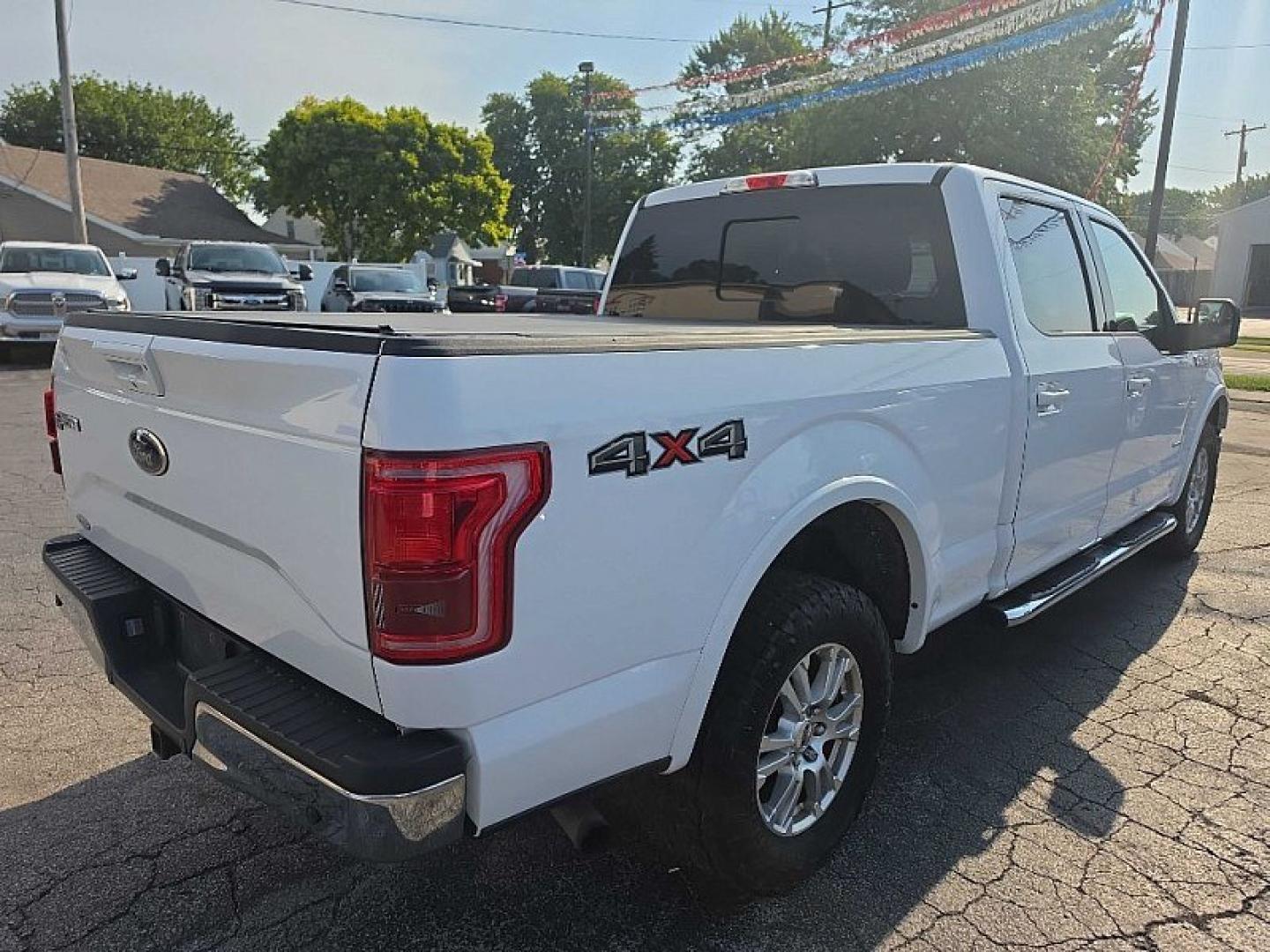2016 WHITE /BLACK Ford F-150 XL SuperCrew 6.5-ft. Bed 4WD (1FTFW1EG2GF) with an 3.5 V6 engine, 6A transmission, located at 3304 Woodville Road, Northwood, OH, 43619, (419) 210-8019, 41.612694, -83.480743 - Your #1 Destination for Auto Loans and mdash;No Matter Your Credit!At our dealership, we believe everyone deserves the opportunity to drive their dream car and mdash;whether you have good credit, bad credit, or no credit at all. With a wide selection of hundreds of cars, trucks, and SUVs, you'll fin- Photo#2