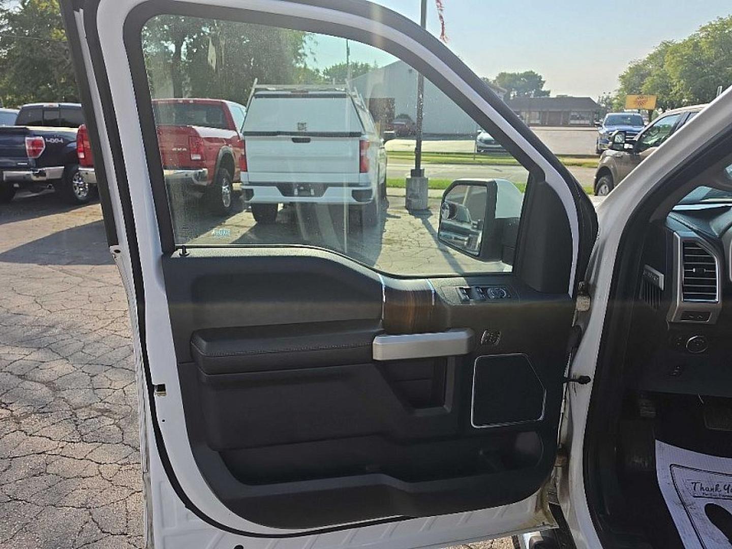2016 WHITE /BLACK Ford F-150 XL SuperCrew 6.5-ft. Bed 4WD (1FTFW1EG2GF) with an 3.5 V6 engine, 6A transmission, located at 3304 Woodville Road, Northwood, OH, 43619, (419) 210-8019, 41.612694, -83.480743 - Your #1 Destination for Auto Loans and mdash;No Matter Your Credit!At our dealership, we believe everyone deserves the opportunity to drive their dream car and mdash;whether you have good credit, bad credit, or no credit at all. With a wide selection of hundreds of cars, trucks, and SUVs, you'll fin- Photo#8
