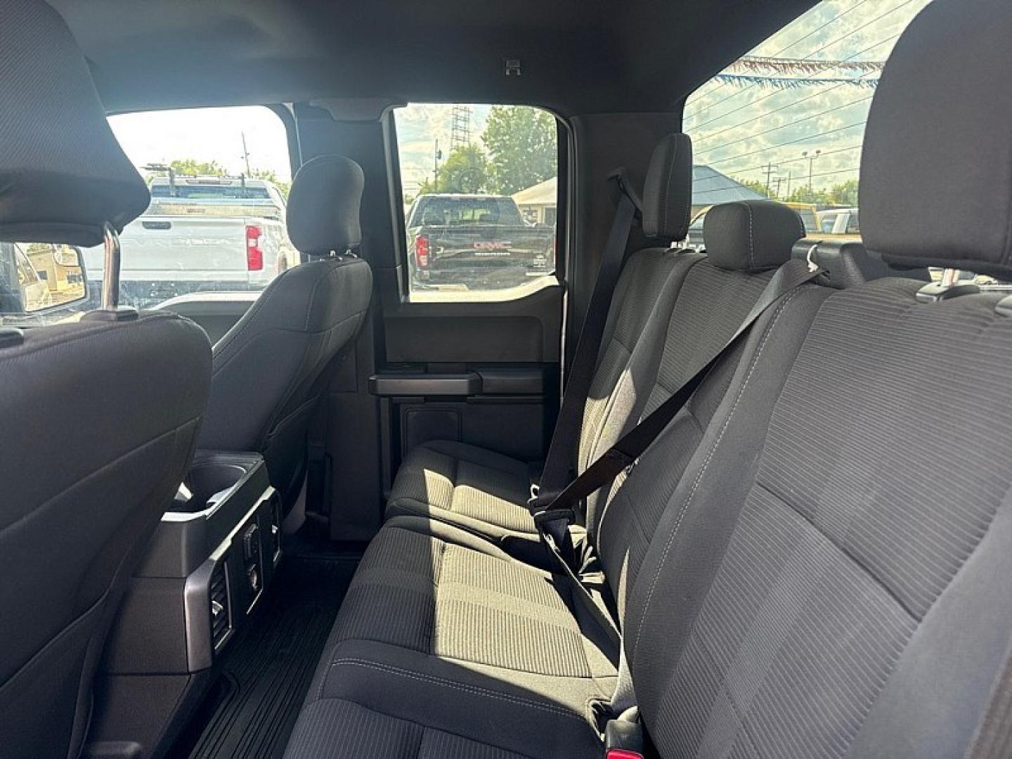 2016 SILVER /BLACK Ford F-150 XL SuperCab 6.5-ft. Bed 2WD (1FTEX1CP1GF) with an 2.7L V6 DOHC 24V engine, 6A transmission, located at 3304 Woodville Road, Northwood, OH, 43619, (419) 210-8019, 41.612694, -83.480743 - Your #1 Destination for Auto Loans and mdash;No Matter Your Credit!At our dealership, we believe everyone deserves the opportunity to drive their dream car and mdash;whether you have good credit, bad credit, or no credit at all. With a wide selection of hundreds of cars, trucks, and SUVs, you'll fin- Photo#12