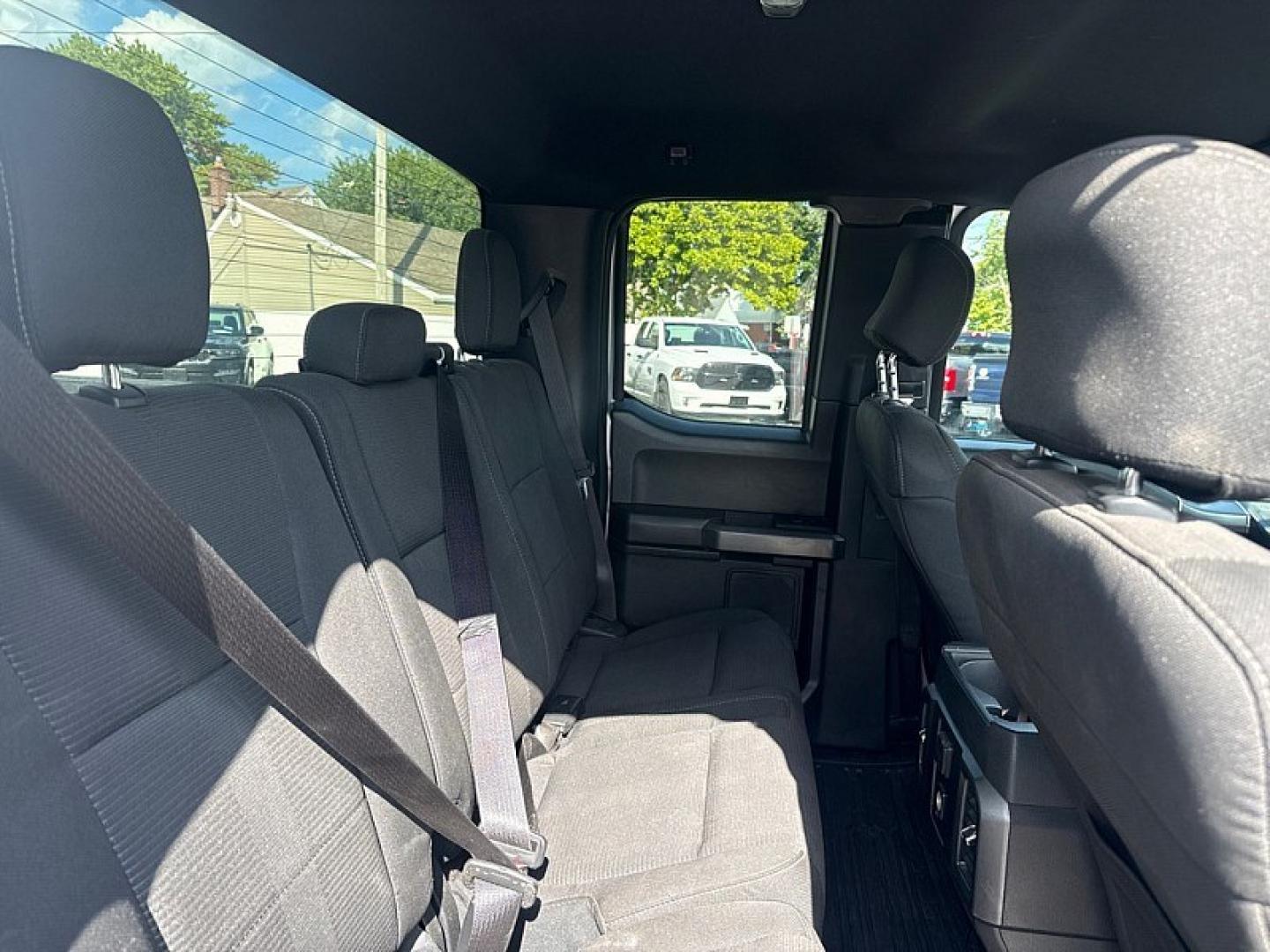 2016 SILVER /BLACK Ford F-150 XL SuperCab 6.5-ft. Bed 2WD (1FTEX1CP1GF) with an 2.7L V6 DOHC 24V engine, 6A transmission, located at 3304 Woodville Road, Northwood, OH, 43619, (419) 210-8019, 41.612694, -83.480743 - Your #1 Destination for Auto Loans and mdash;No Matter Your Credit!At our dealership, we believe everyone deserves the opportunity to drive their dream car and mdash;whether you have good credit, bad credit, or no credit at all. With a wide selection of hundreds of cars, trucks, and SUVs, you'll fin- Photo#14