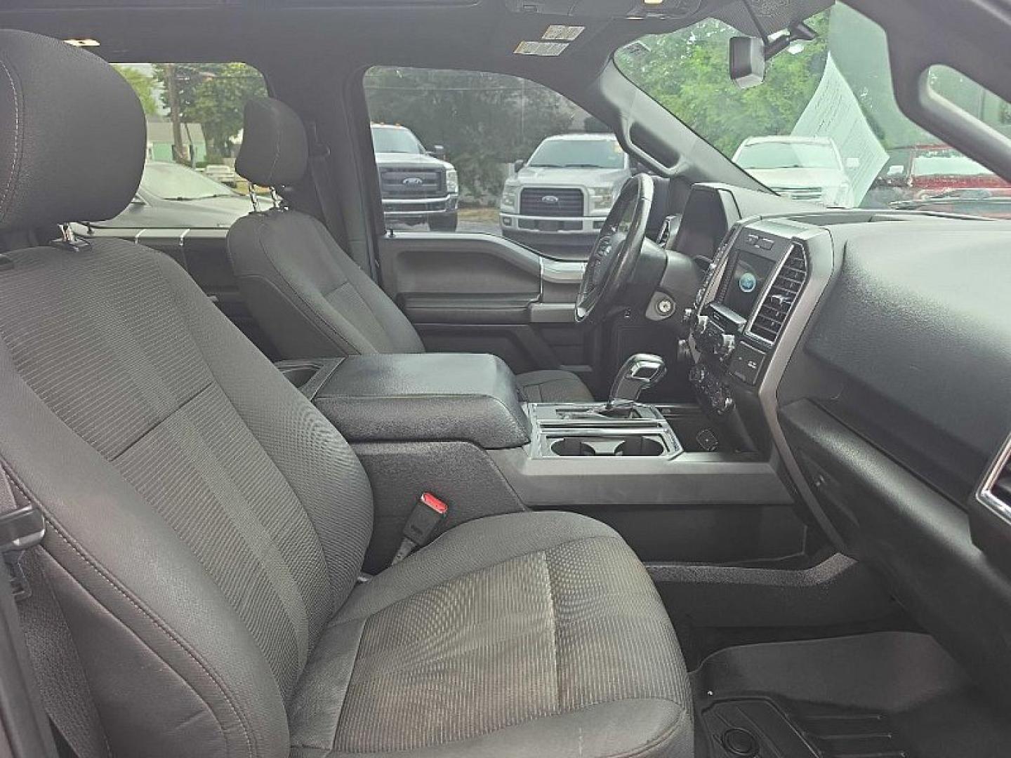 2016 BLACK /BLACK Ford F-150 XLT SuperCrew 6.5-ft. Bed 4WD (1FTEW1EG7GF) with an 3.5L V6 TURBO engine, 6A transmission, located at 3304 Woodville Road, Northwood, OH, 43619, (419) 210-8019, 41.612694, -83.480743 - Your #1 Destination for Auto Loans and mdash;No Matter Your Credit!At our dealership, we believe everyone deserves the opportunity to drive their dream car and mdash;whether you have good credit, bad credit, or no credit at all. With a wide selection of hundreds of cars, trucks, and SUVs, you'll fin- Photo#18