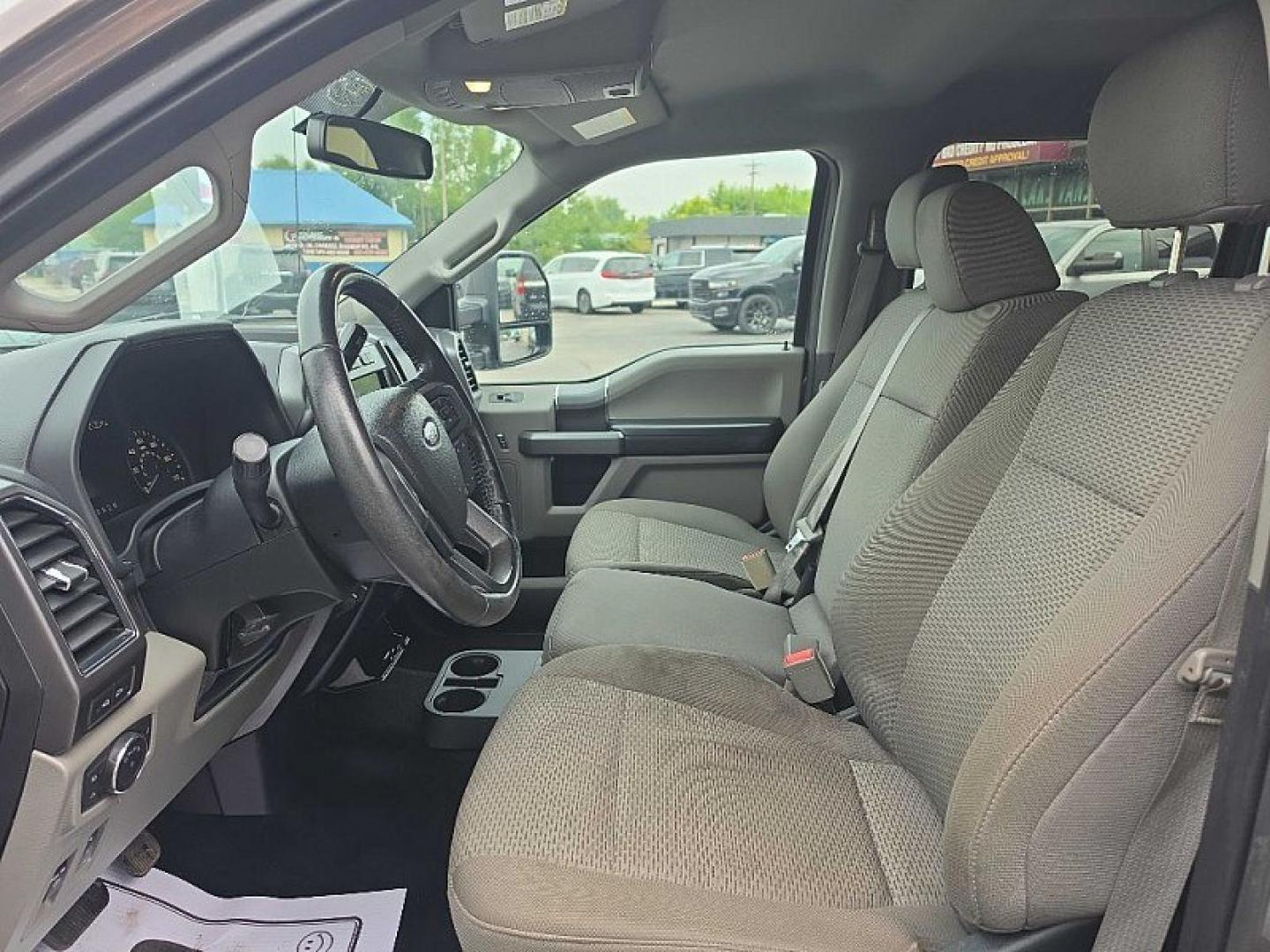 2018 GRAY /GRAY Ford F-150 XLT SuperCrew 5.5-ft. Bed 4WD (1FTFW1EG4JF) with an 3.5 V6 engine, 6A transmission, located at 3304 Woodville Road, Northwood, OH, 43619, (419) 210-8019, 41.612694, -83.480743 - Your #1 Destination for Auto Loans and mdash;No Matter Your Credit!At our dealership, we believe everyone deserves the opportunity to drive their dream car and mdash;whether you have good credit, bad credit, or no credit at all. With a wide selection of hundreds of cars, trucks, and SUVs, you'll fin- Photo#9