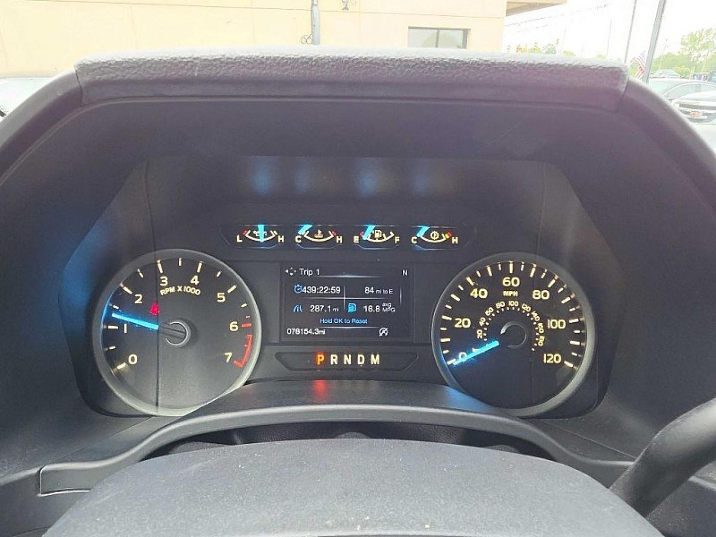 2018 GRAY /GRAY Ford F-150 XLT SuperCrew 5.5-ft. Bed 4WD (1FTFW1EG4JF) with an 3.5 V6 engine, 6A transmission, located at 3304 Woodville Road, Northwood, OH, 43619, (419) 210-8019, 41.612694, -83.480743 - Your #1 Destination for Auto Loans and mdash;No Matter Your Credit!At our dealership, we believe everyone deserves the opportunity to drive their dream car and mdash;whether you have good credit, bad credit, or no credit at all. With a wide selection of hundreds of cars, trucks, and SUVs, you'll fin- Photo#19