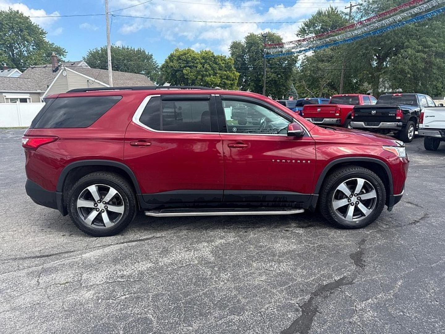 2019 MAROON /BLACK Chevrolet Traverse LT Feather AWD (1GNEVHKW9KJ) with an 3.6L V6 DOHC 24V engine, 9A transmission, located at 3304 Woodville Road, Northwood, OH, 43619, (419) 210-8019, 41.612694, -83.480743 - Your #1 Destination for Auto Loans and mdash;No Matter Your Credit!At our dealership, we believe everyone deserves the opportunity to drive their dream car and mdash;whether you have good credit, bad credit, or no credit at all. With a wide selection of hundreds of cars, trucks, and SUVs, you'll fin- Photo#5
