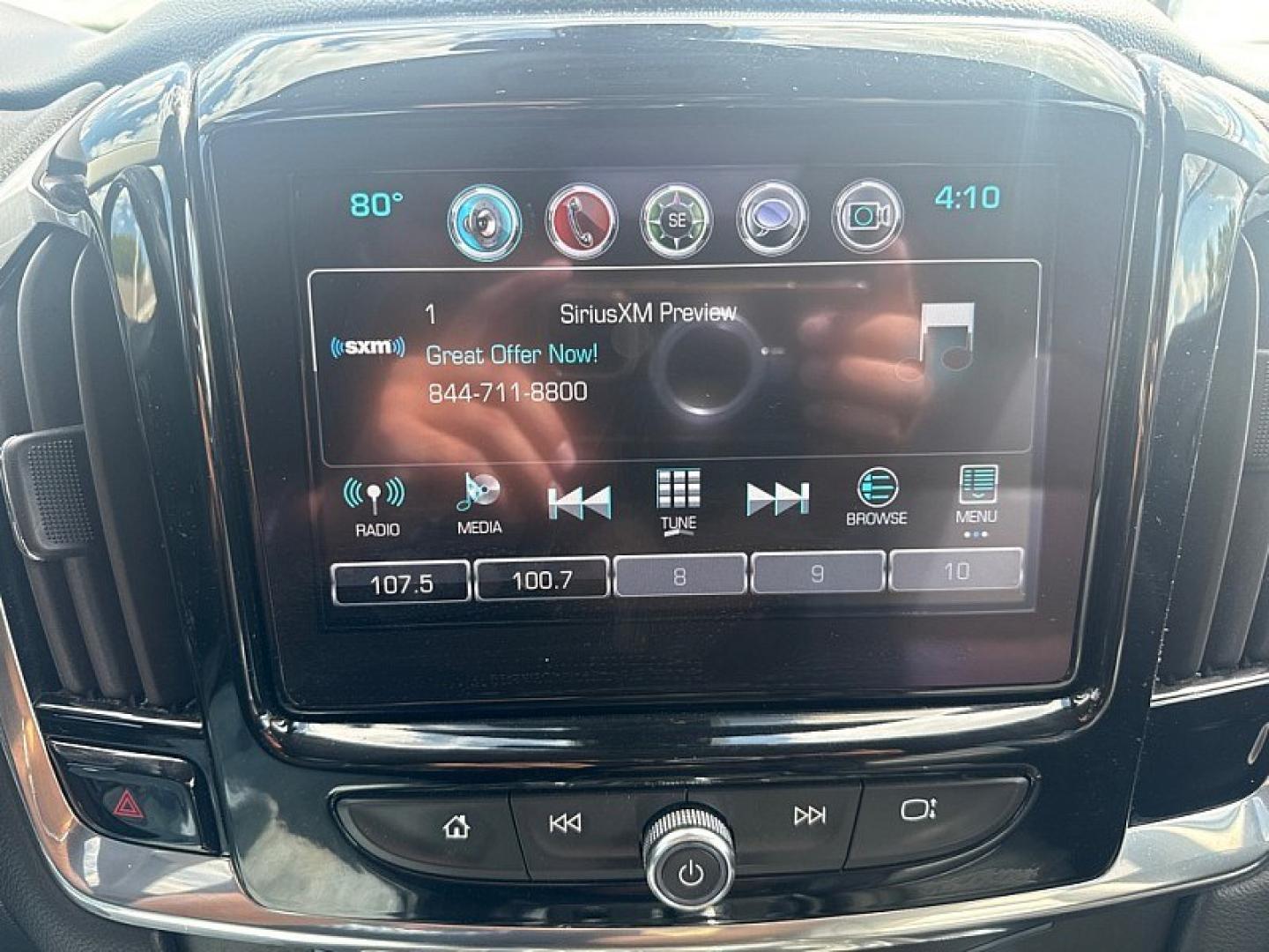 2019 MAROON /BLACK Chevrolet Traverse LT Feather AWD (1GNEVHKW9KJ) with an 3.6L V6 DOHC 24V engine, 9A transmission, located at 3304 Woodville Road, Northwood, OH, 43619, (419) 210-8019, 41.612694, -83.480743 - Your #1 Destination for Auto Loans and mdash;No Matter Your Credit!At our dealership, we believe everyone deserves the opportunity to drive their dream car and mdash;whether you have good credit, bad credit, or no credit at all. With a wide selection of hundreds of cars, trucks, and SUVs, you'll fin- Photo#17