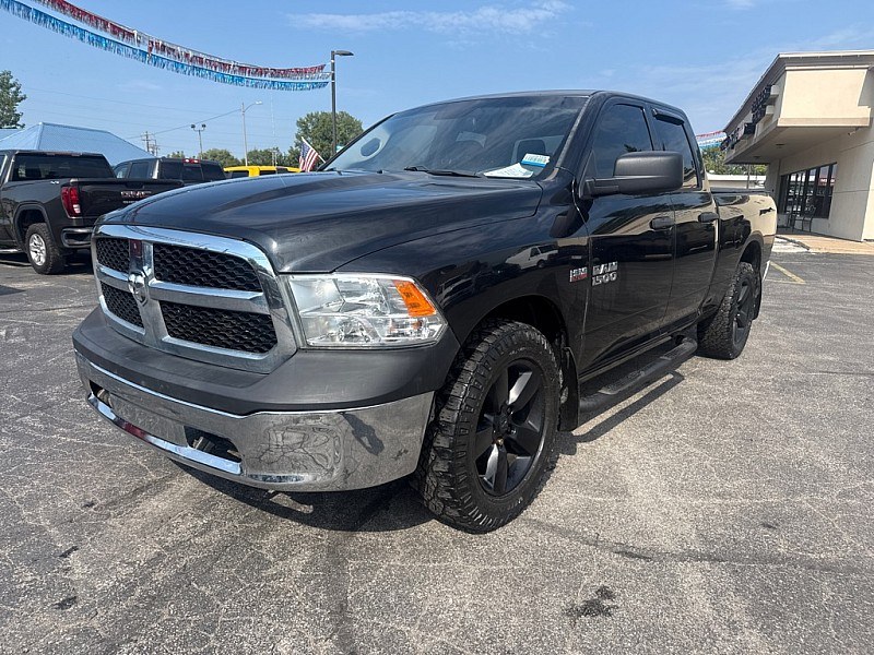 photo of 2017 RAM 1500 Tradesman Quad Cab 4WD