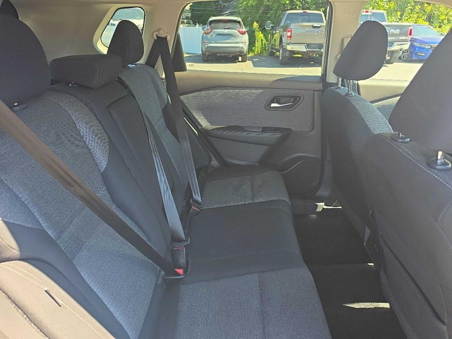 2023 GRAY /BLACK Nissan Rogue SV AWD (5N1BT3BB0PC) with an 2.5L L4 DOHC 16V engine, CVT transmission, located at 3304 Woodville Road, Northwood, OH, 43619, (419) 210-8019, 41.612694, -83.480743 - Your #1 Destination for Auto Loans and mdash;No Matter Your Credit!At our dealership, we believe everyone deserves the opportunity to drive their dream car and mdash;whether you have good credit, bad credit, or no credit at all. With a wide selection of hundreds of cars, trucks, and SUVs, you'll fin- Photo#14