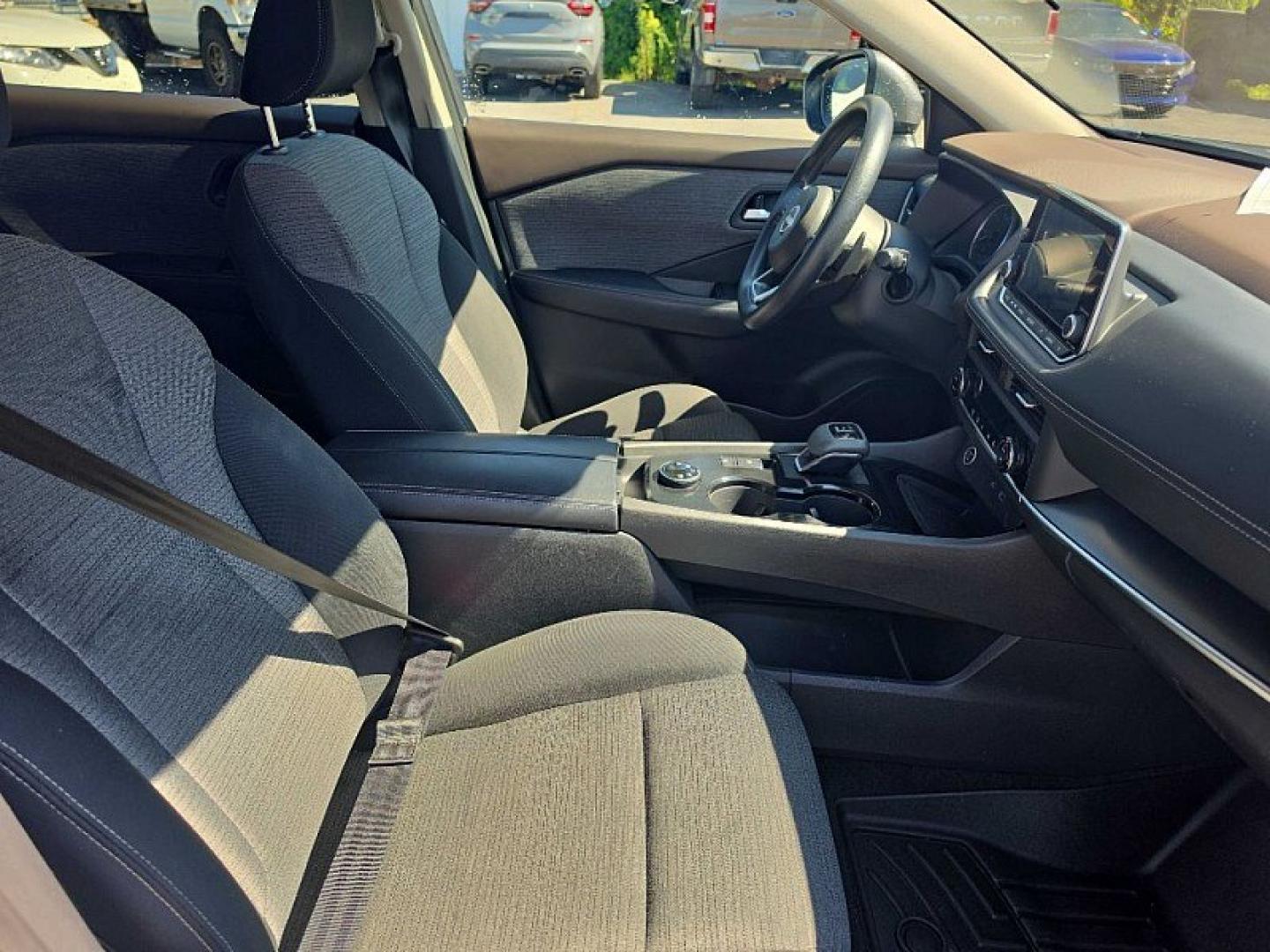 2023 GRAY /BLACK Nissan Rogue SV AWD (5N1BT3BB0PC) with an 2.5L L4 DOHC 16V engine, CVT transmission, located at 3304 Woodville Road, Northwood, OH, 43619, (419) 210-8019, 41.612694, -83.480743 - Your #1 Destination for Auto Loans and mdash;No Matter Your Credit!At our dealership, we believe everyone deserves the opportunity to drive their dream car and mdash;whether you have good credit, bad credit, or no credit at all. With a wide selection of hundreds of cars, trucks, and SUVs, you'll fin- Photo#16