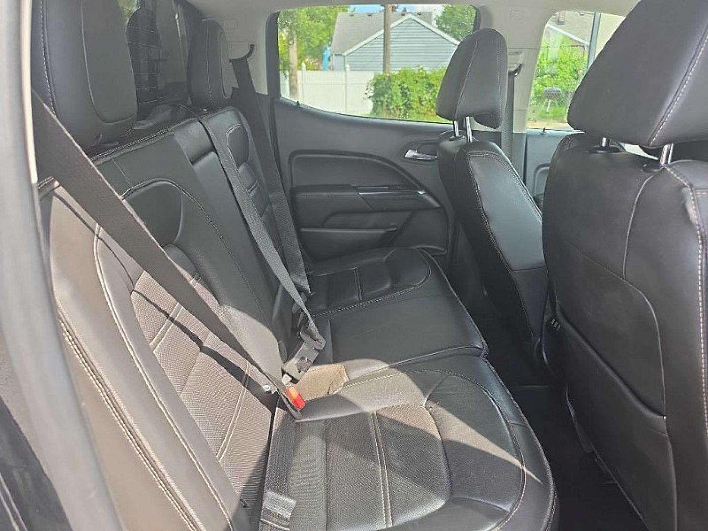 2018 BLACK /BLACK GMC Canyon Denali Crew Cab 4WD Long Box (1GTG6EEN7J1) with an 3.6L V6 DOHC 24V engine, 6A transmission, located at 3304 Woodville Road, Northwood, OH, 43619, (419) 210-8019, 41.612694, -83.480743 - Your #1 Destination for Auto Loans and mdash;No Matter Your Credit!At our dealership, we believe everyone deserves the opportunity to drive their dream car and mdash;whether you have good credit, bad credit, or no credit at all. With a wide selection of hundreds of cars, trucks, and SUVs, you'll fin- Photo#15