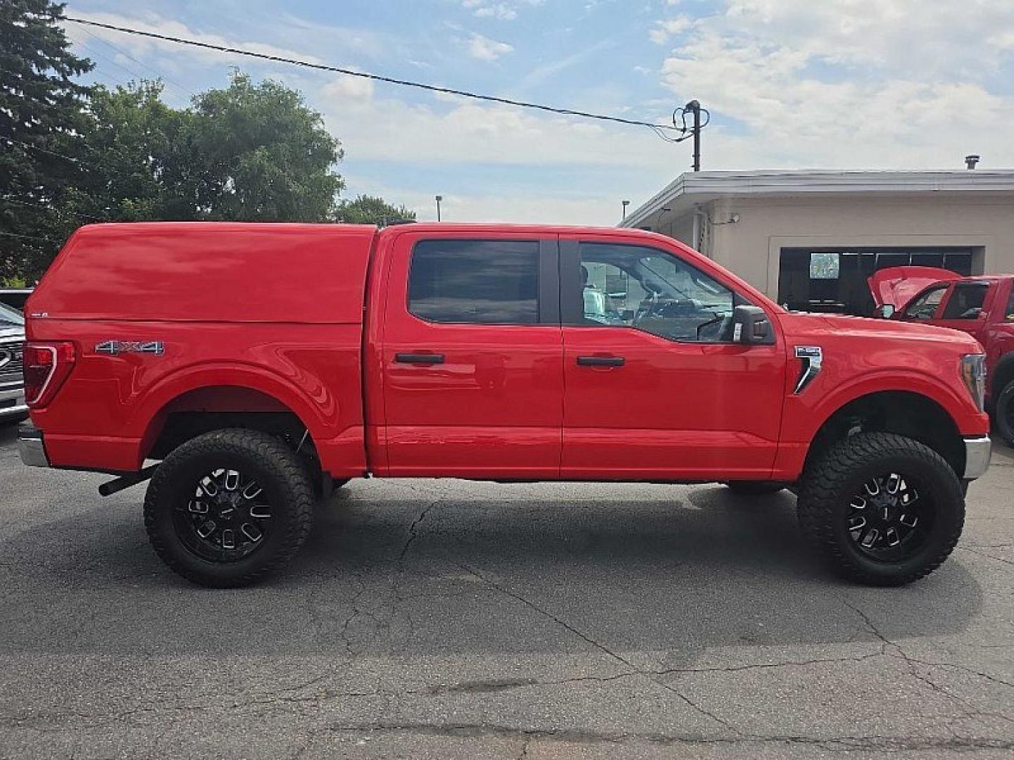 2023 RED /GRAY Ford F-150 King-Ranch SuperCrew 5.5-ft. 2WD (1FTEW1EB3PK) with an 3.3L V6 DOHC 24V engine, 6A transmission, located at 3304 Woodville Road, Northwood, OH, 43619, (419) 210-8019, 41.612694, -83.480743 - Your #1 Destination for Auto Loans and mdash;No Matter Your Credit!At our dealership, we believe everyone deserves the opportunity to drive their dream car and mdash;whether you have good credit, bad credit, or no credit at all. With a wide selection of hundreds of cars, trucks, and SUVs, you'll fin- Photo#5